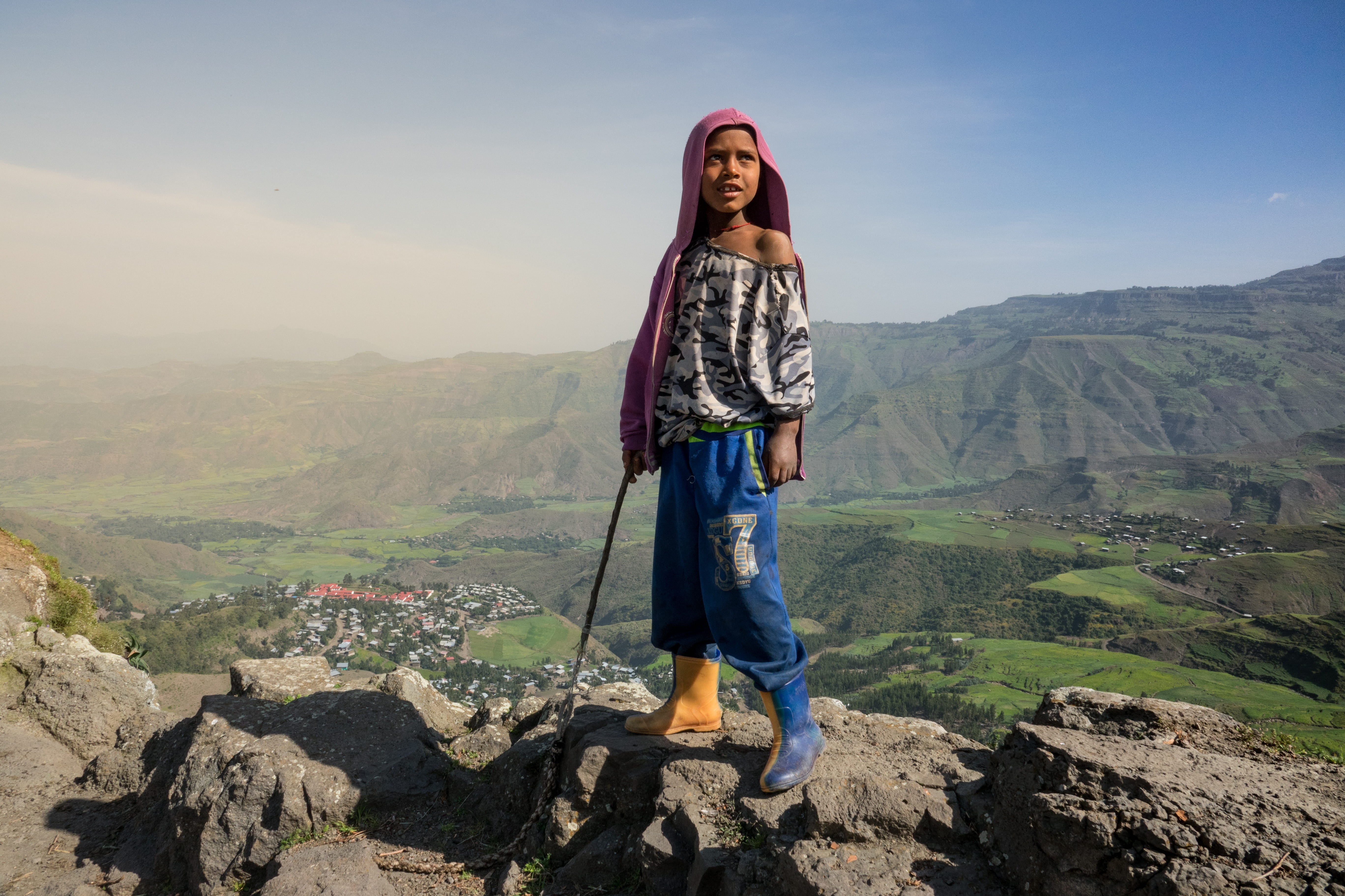 hike, standing, valley, adult, full length, mountain, real people, non-urban scene, landscape, front view, formation, leisure activity, woman, one person, HD Wallpaper