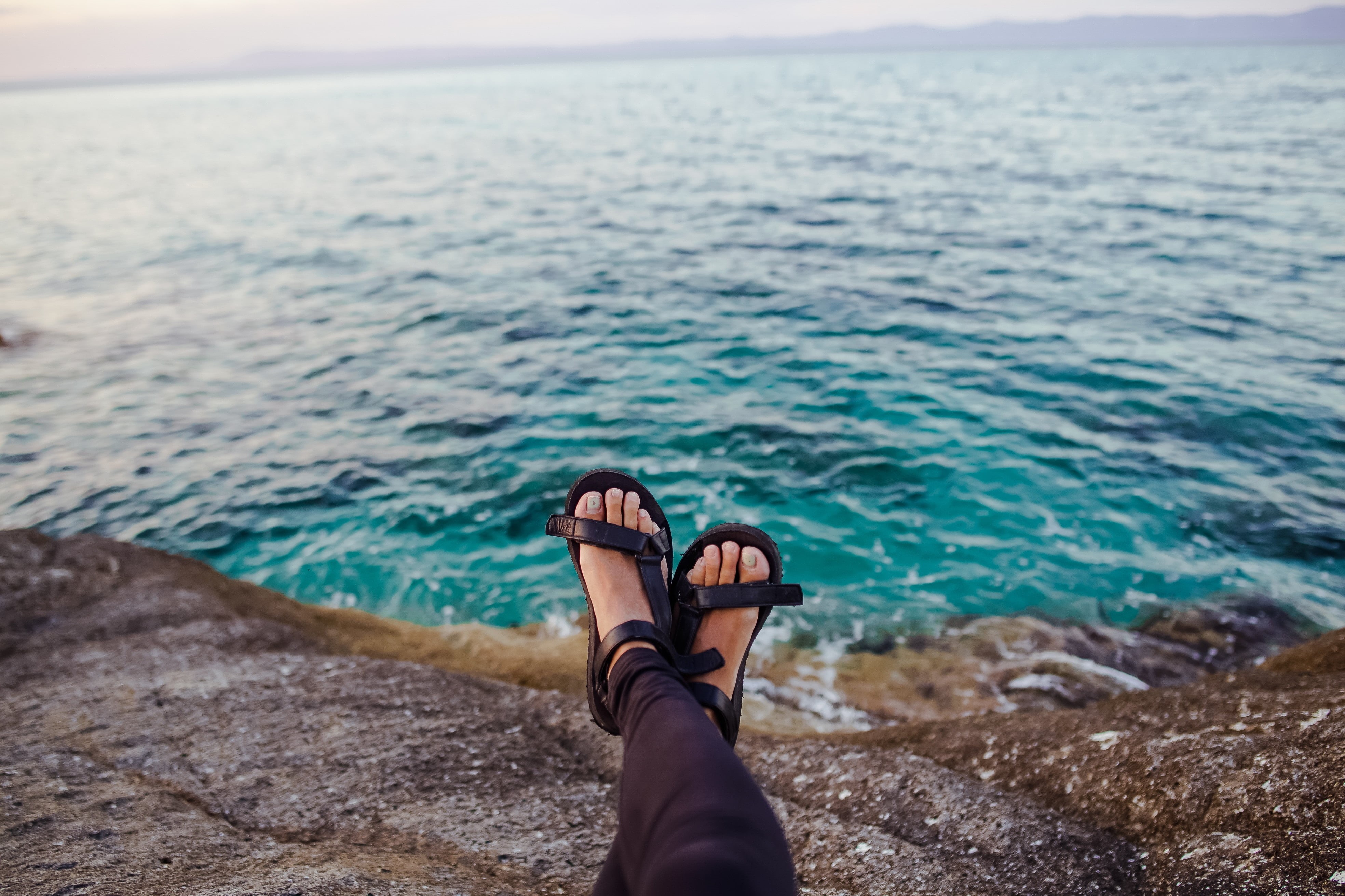 shoe, summer, body part, rock - Object, horizon over water, low section, tourism, women, sea, black, water, mountain, travel Destinations, tourist, females, HD Wallpaper