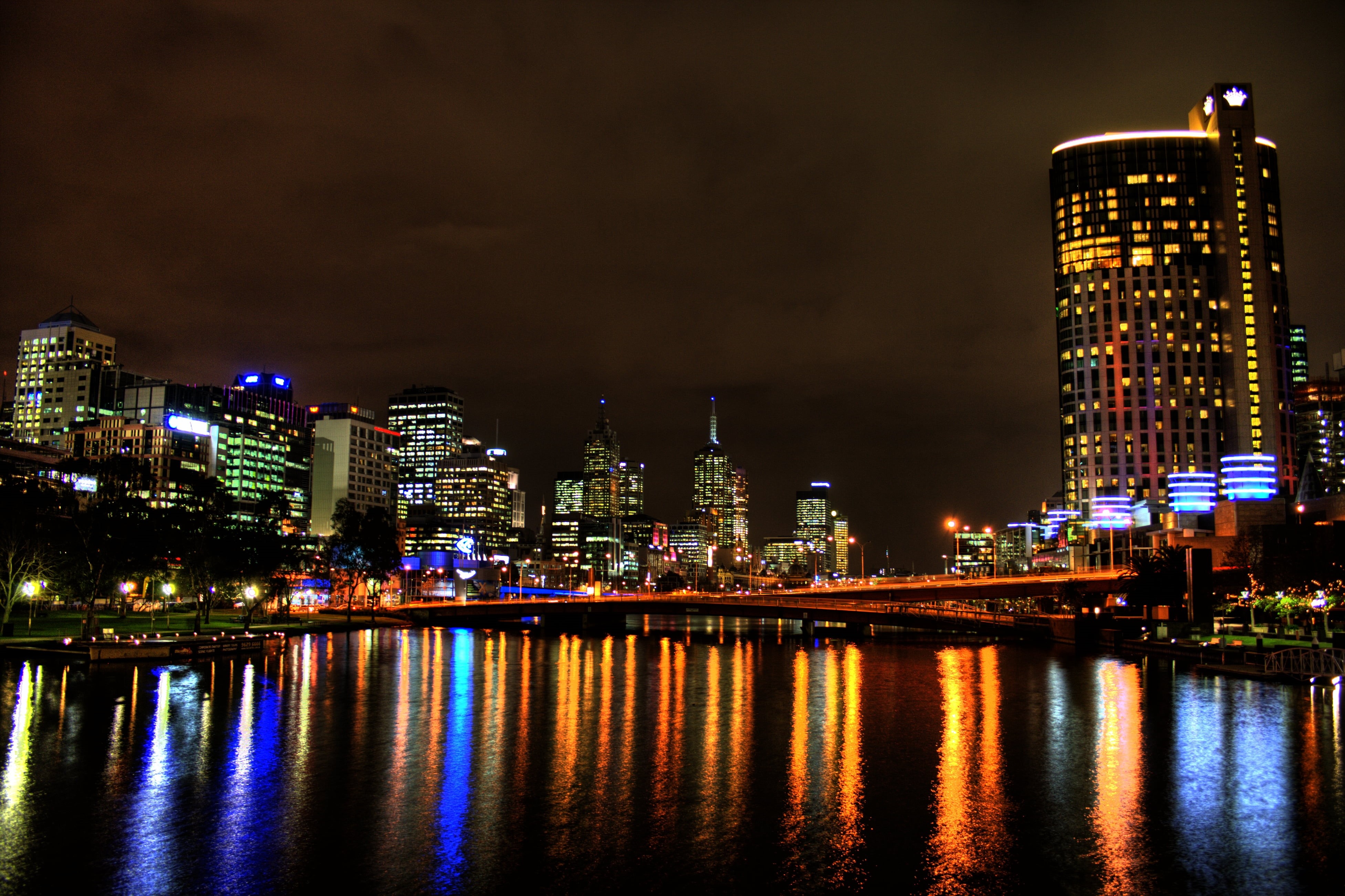 Melbourne, HDR, blue, cityscape, skyline, illuminated, reflection, urban Scene, architecture, Yarra  River, urban Skyline, yellow, yarra, Southbank, bridge, HD Wallpaper
