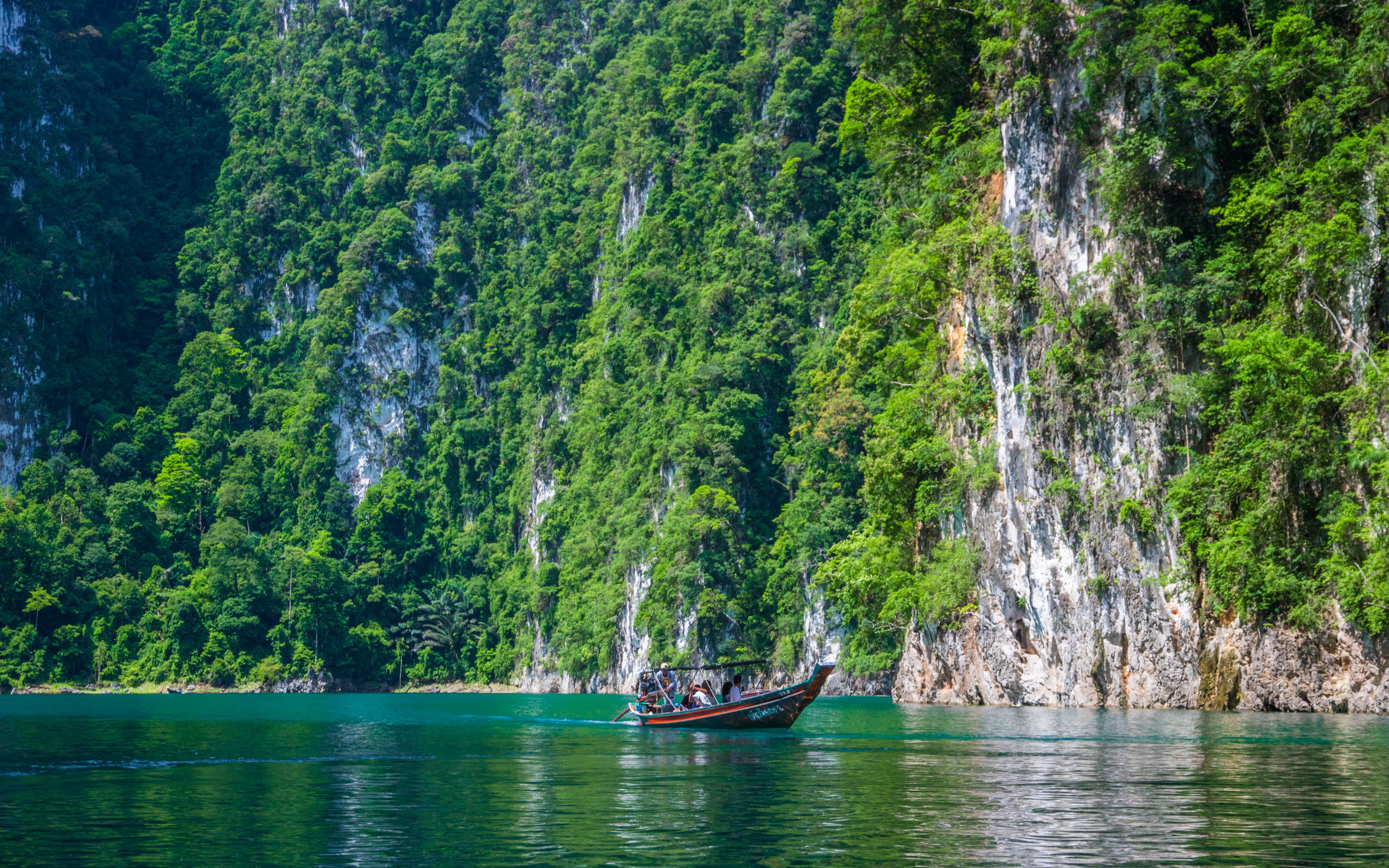 jungle, waterfront, mode of transportation, day, water, lake, transportation, khao sok national park, mountain, tranquil scene, scenics - nature, 5K, tranquility, HD Wallpaper