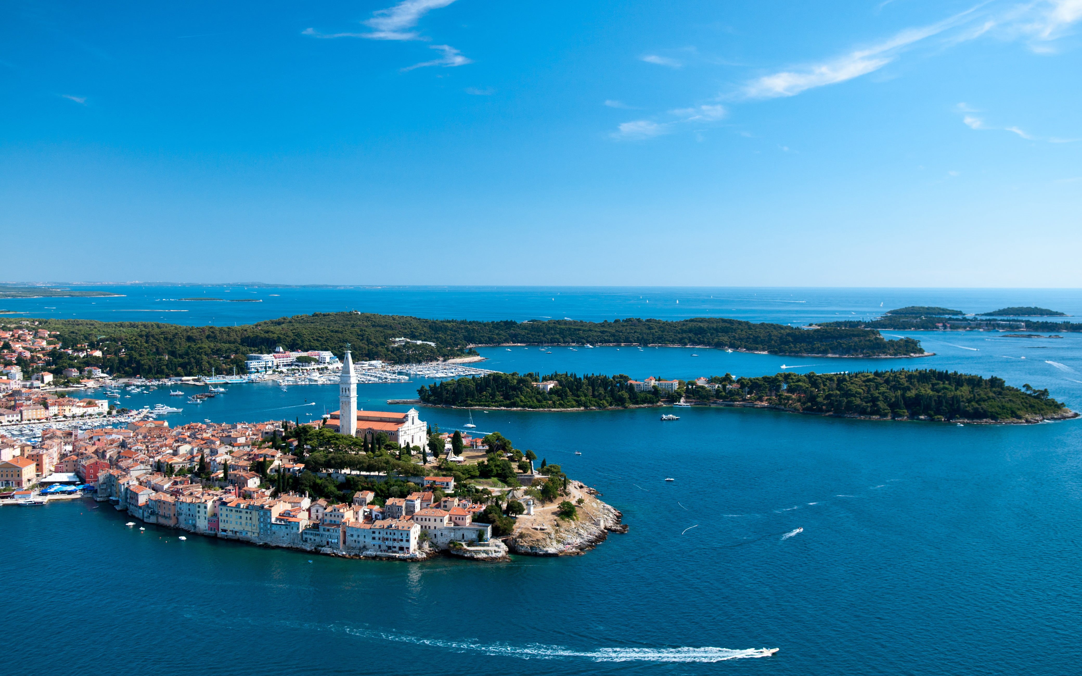 riviera, land, building, scenics - nature, hd, yacht, beauty in nature, building exterior, outdoors, horizon over water, built structure, 4K, water, no people, HD Wallpaper