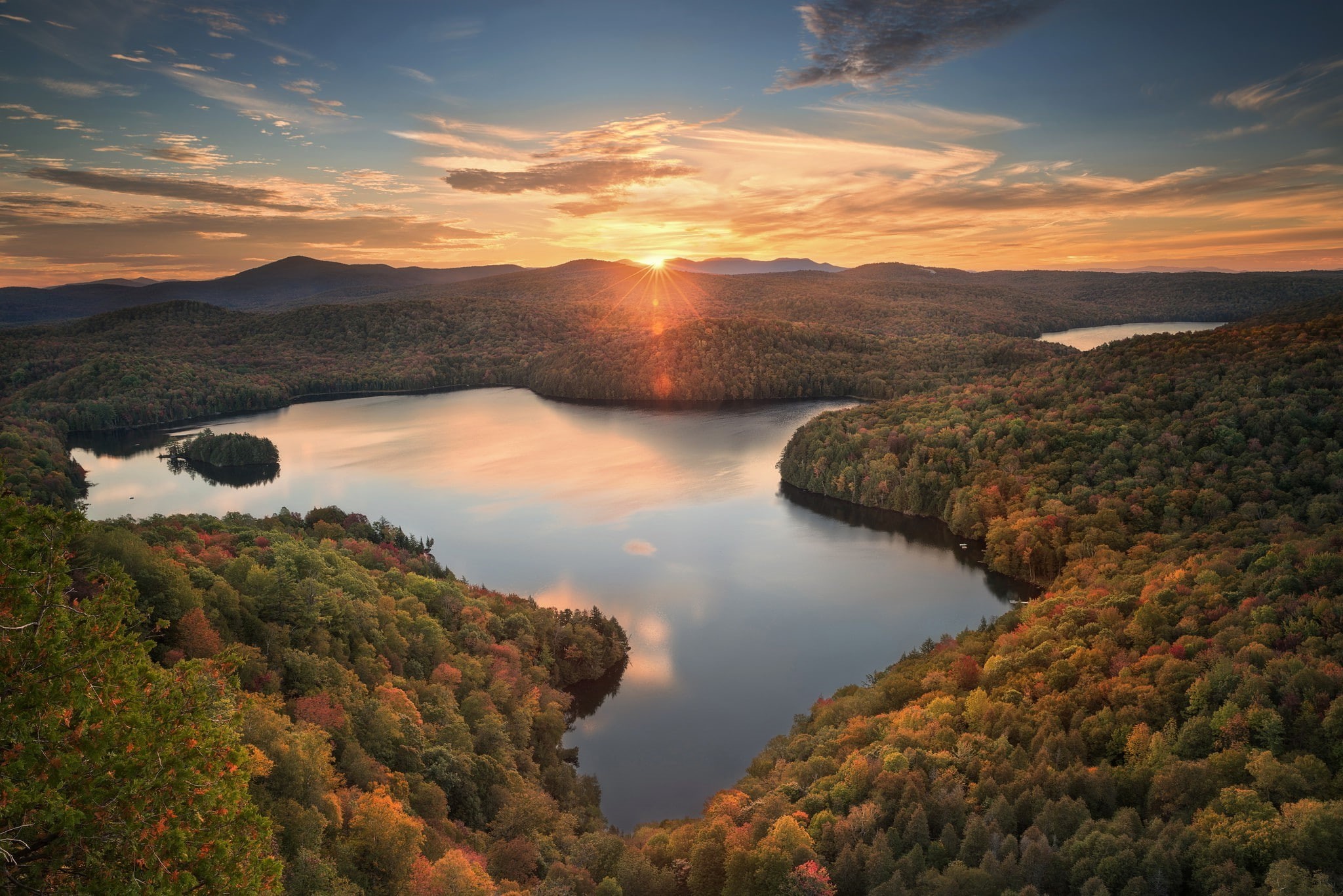 tranquil scene, scenics - nature, water, 1080P, beauty in nature, lake, sun, plant, mountain, environment, reflection, pond, Vermont, tree, sky, non-urban scene, HD Wallpaper