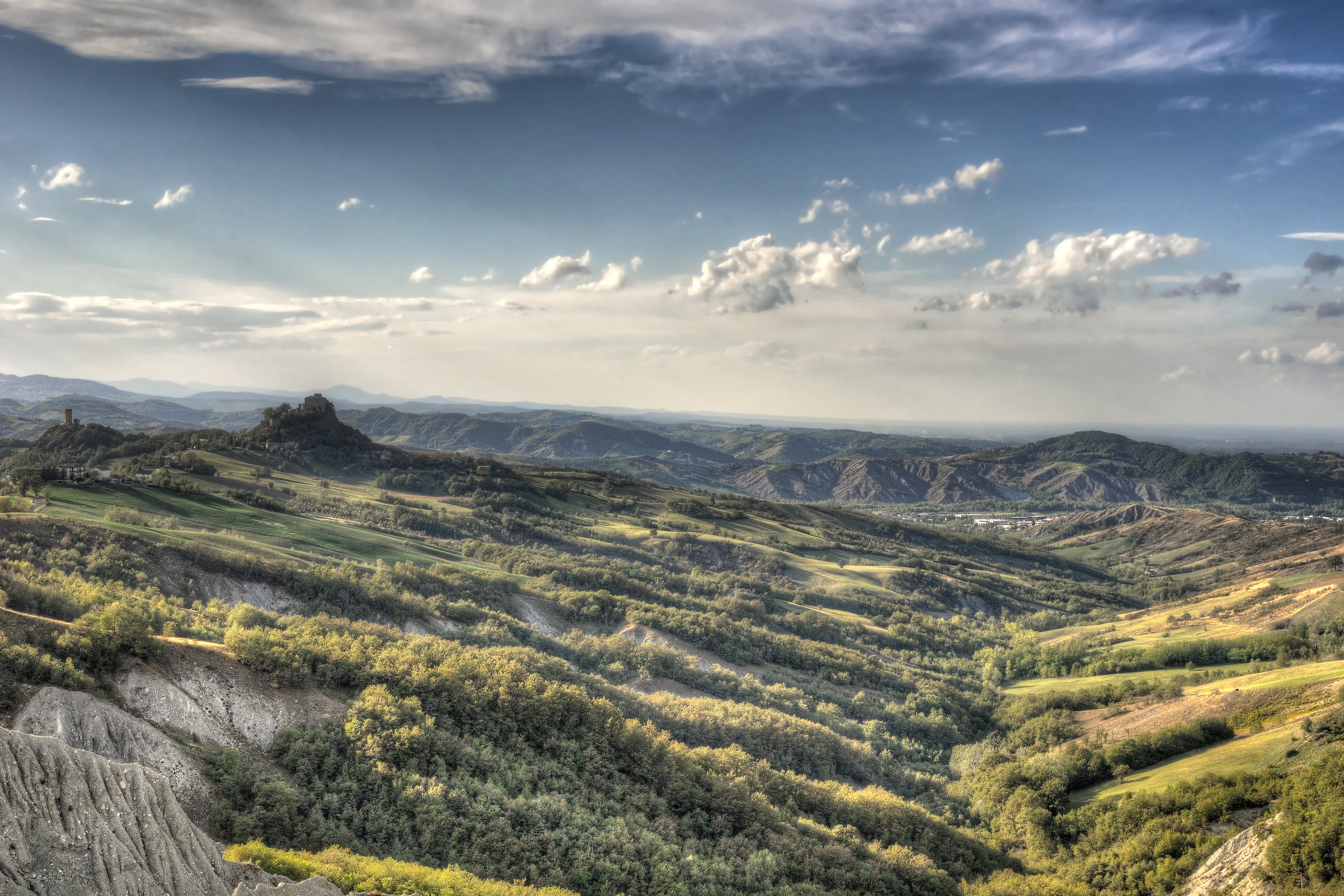 outdoors, hill, landscape, sky, areal, RE, Italia, di, beauty In Nature, forest, valley, 4K, cloud - Sky, mountain view, alps, scenics, Nikon  D90, tree, HD Wallpaper