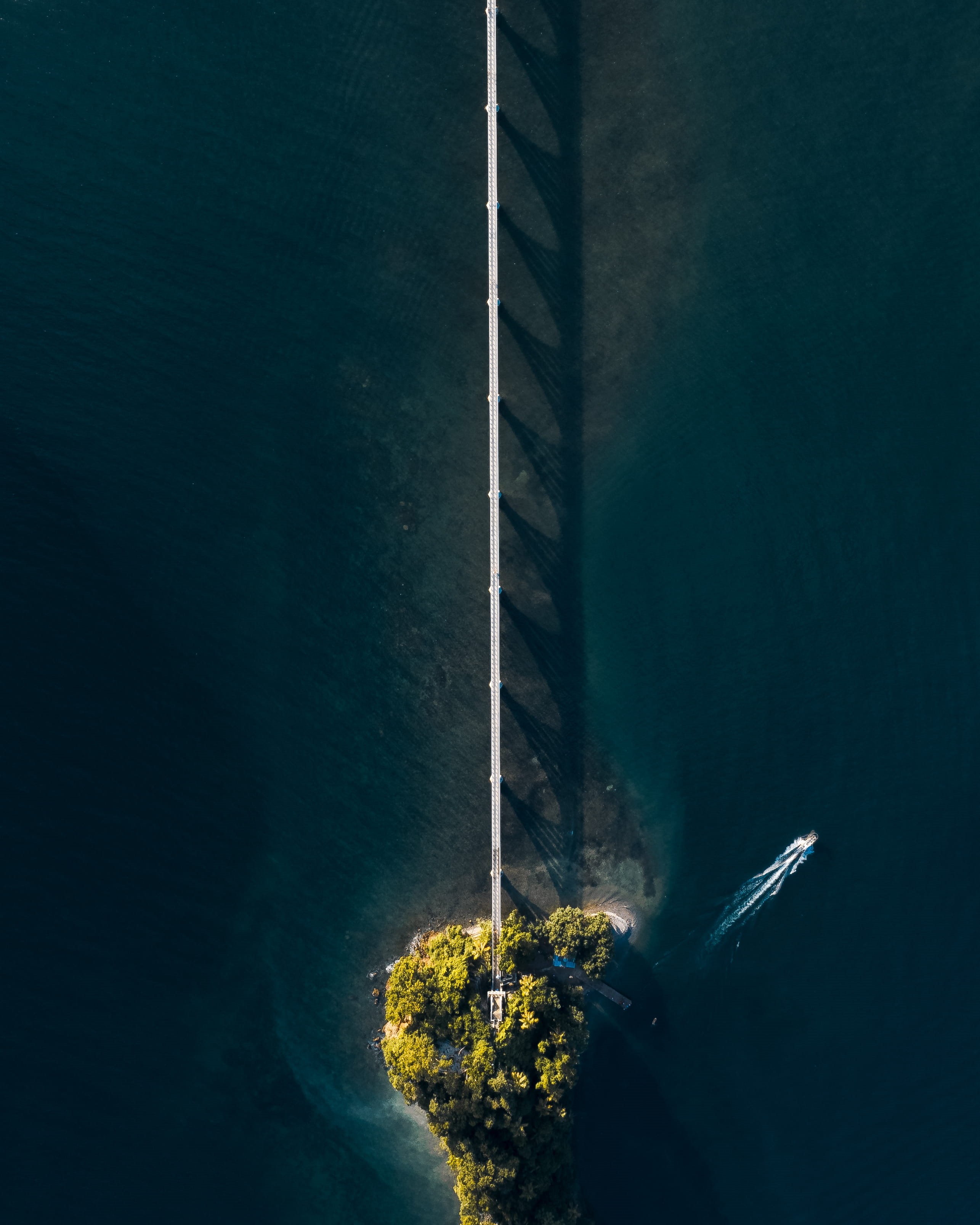 shoreline, aerial view, tree, scenery, puente de cayo samana, blossom, on the move, high angle view, water, nature, plant, photography, vehicle, body, areal, Phone HD Wallpaper
