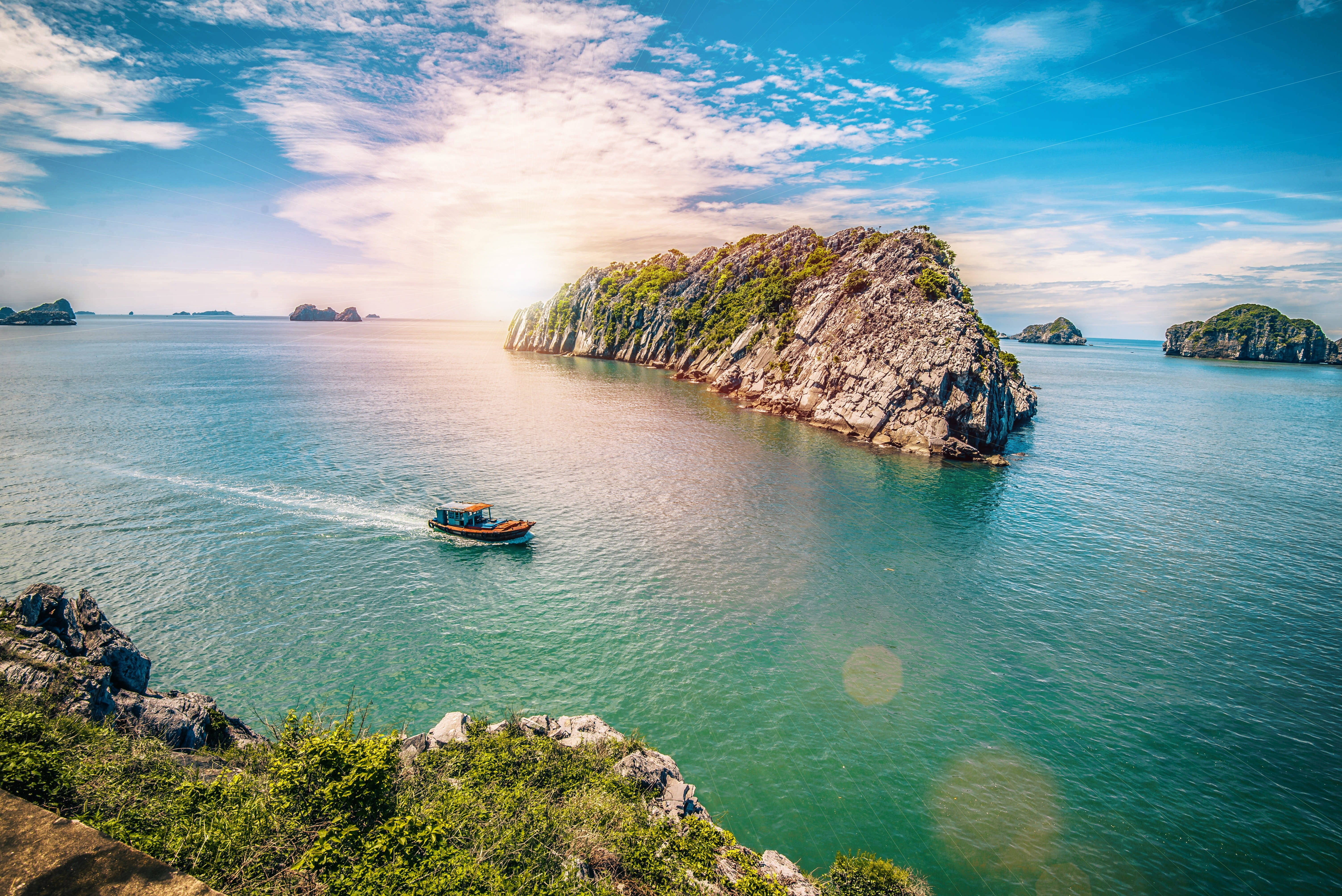 sunny, day, nautical vessel, rock, vacation, tranquil scene, haiphong, sea, summer, plant, cat ba, vietnam, no people, landscape, boat, blue green, horizon over water, HD Wallpaper