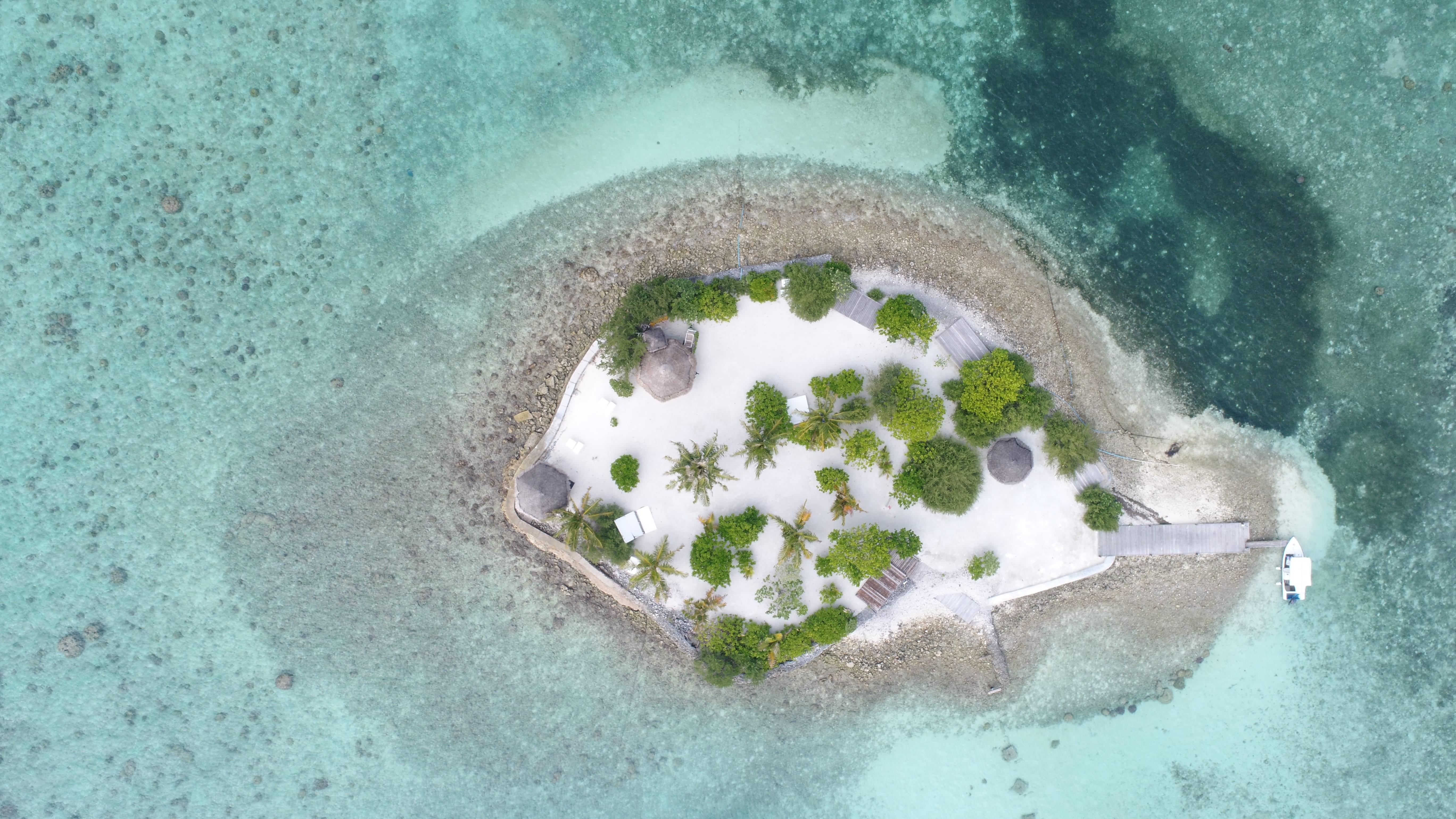 angle, land, photography, from above, aerial, beach, sand, waterfront, aquatic sport, no people, sea, high, water, plant, islet, nature, aerial view, high angle view, HD Wallpaper
