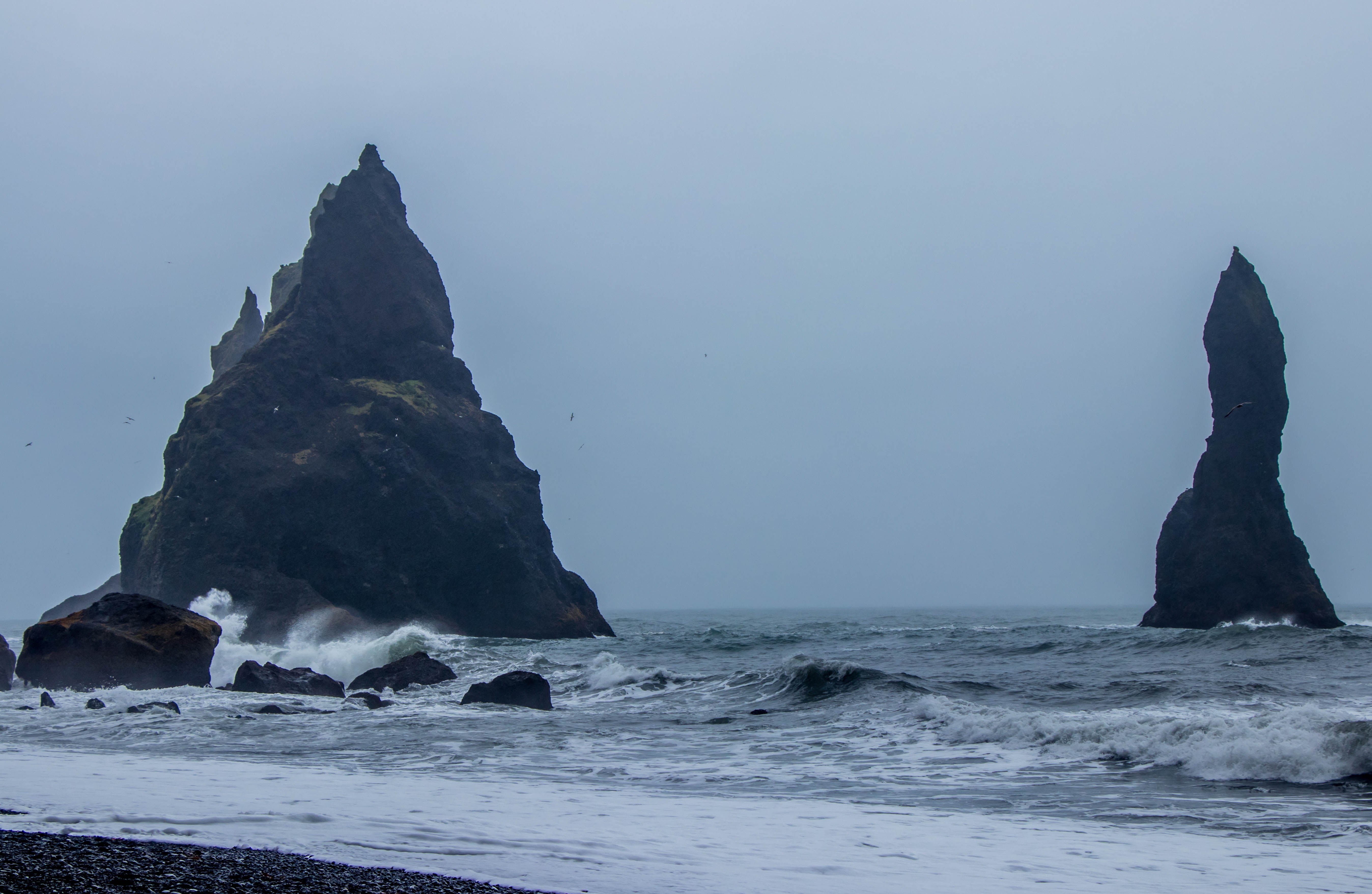 shore, idyllic, fog, mood, 5K, wave, scenics - nature, blacksand, promontory, day, nature, rock - object, water, spire, beach, rock, outdoors, dark, beauty in nature, HD Wallpaper