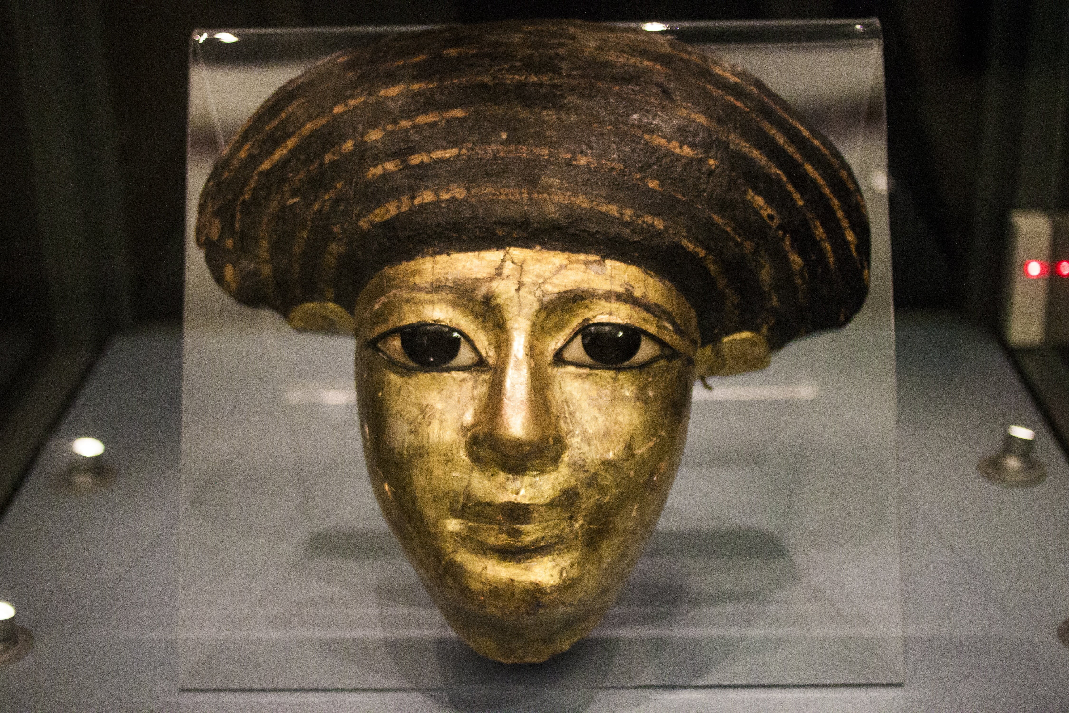 the past, egyptian, face, male likeness, gold, sculpture, representation, mummy, 4K, no people, artifact, historical, museum, egypt, ancient, human, woman, HD Wallpaper