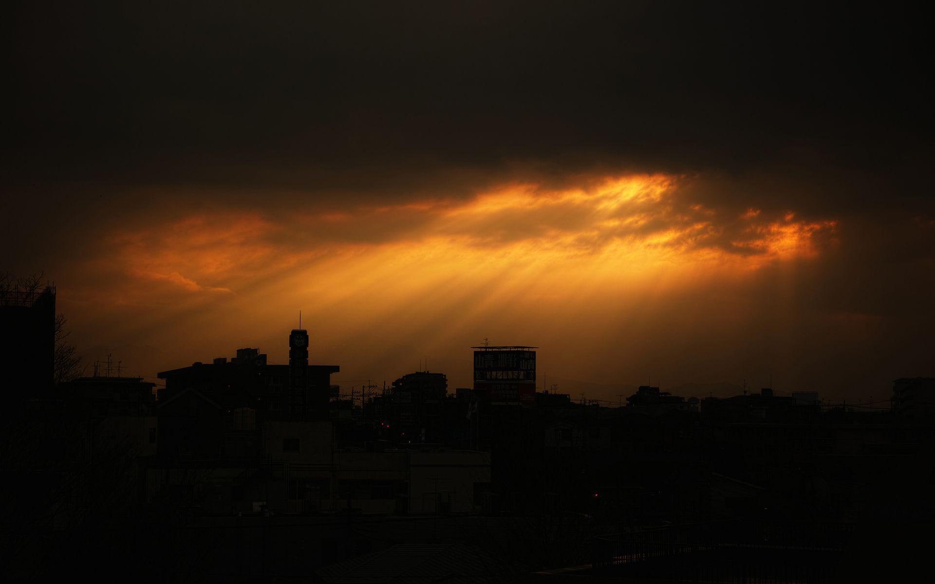 sun, cityscape, world, rays, 1080P, crepuscular, building, 1920x1200, cloud, sunlight, city, HD Wallpaper