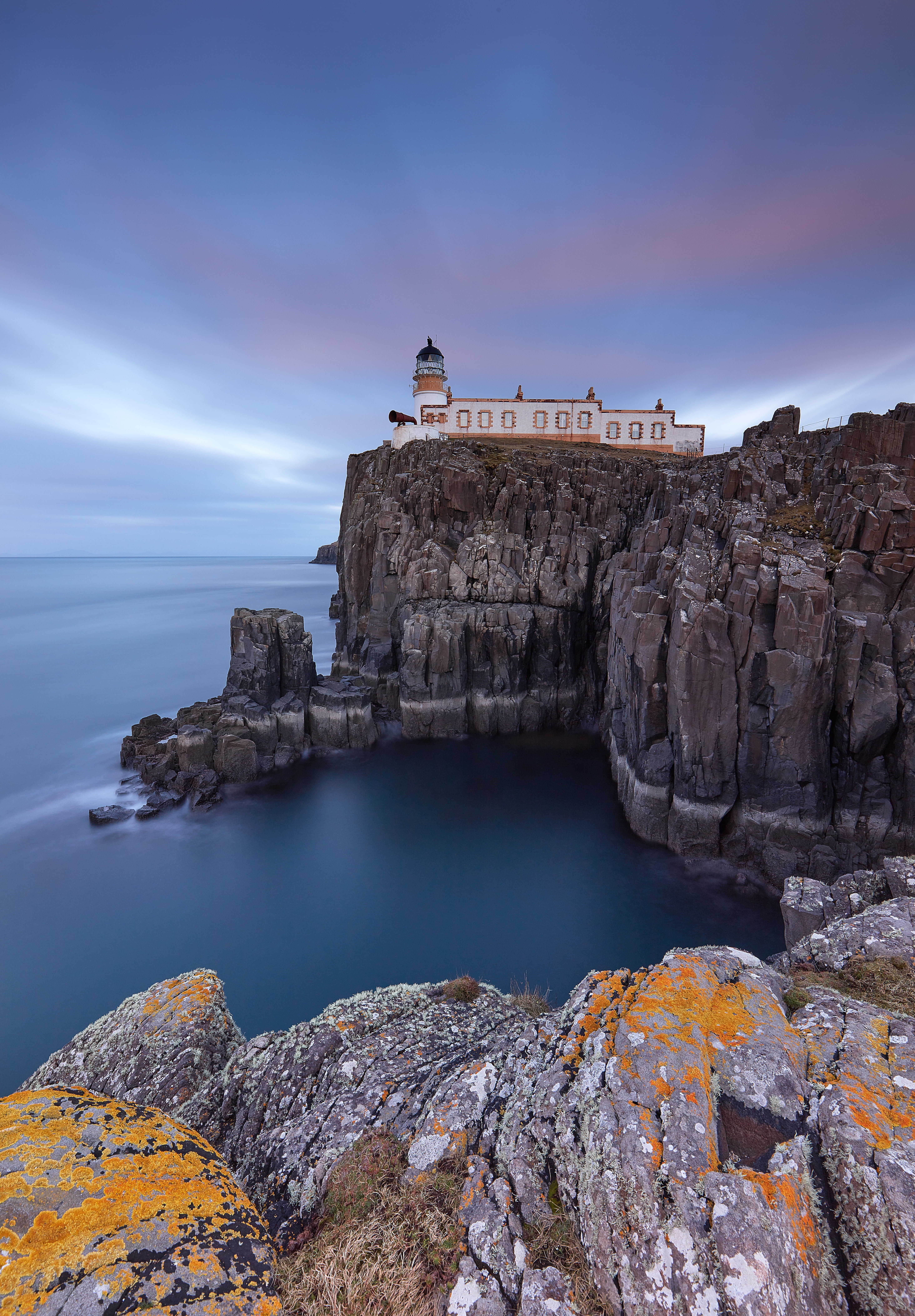 uk, long exposure, mountain, rock - Object, gamma, coastline, cliff, Scotland, white, rocky, rocks, photography, big, Skye, 10x, stopper, 8K, neist, point, Phone HD Wallpaper