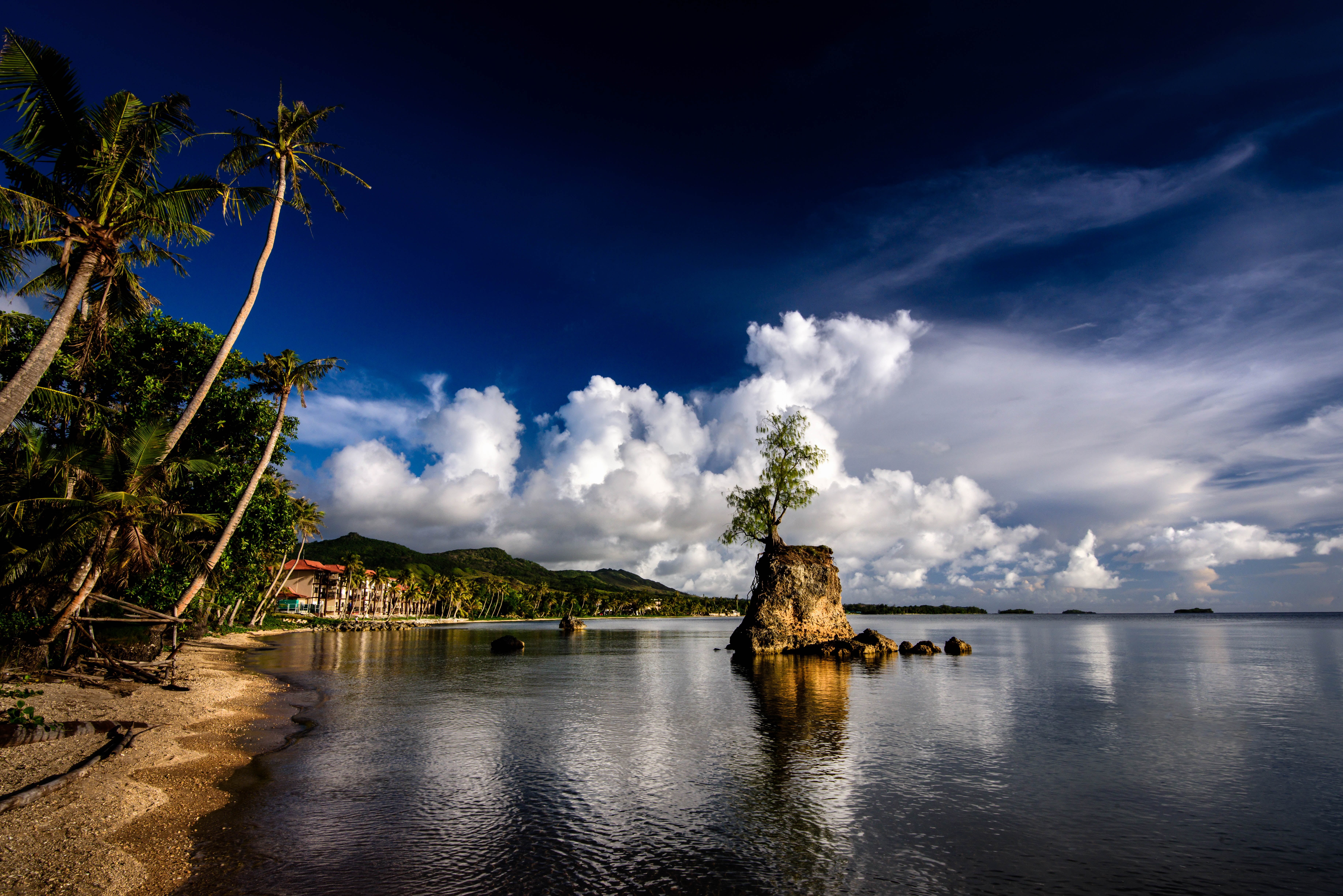 blue, near, brown island, seashore, Sky, tree, outdoors, Landscape, summer, beach, scenics, water, surrounded, 關島, reflection, 5K, Blue  Beach, body, island, HD Wallpaper
