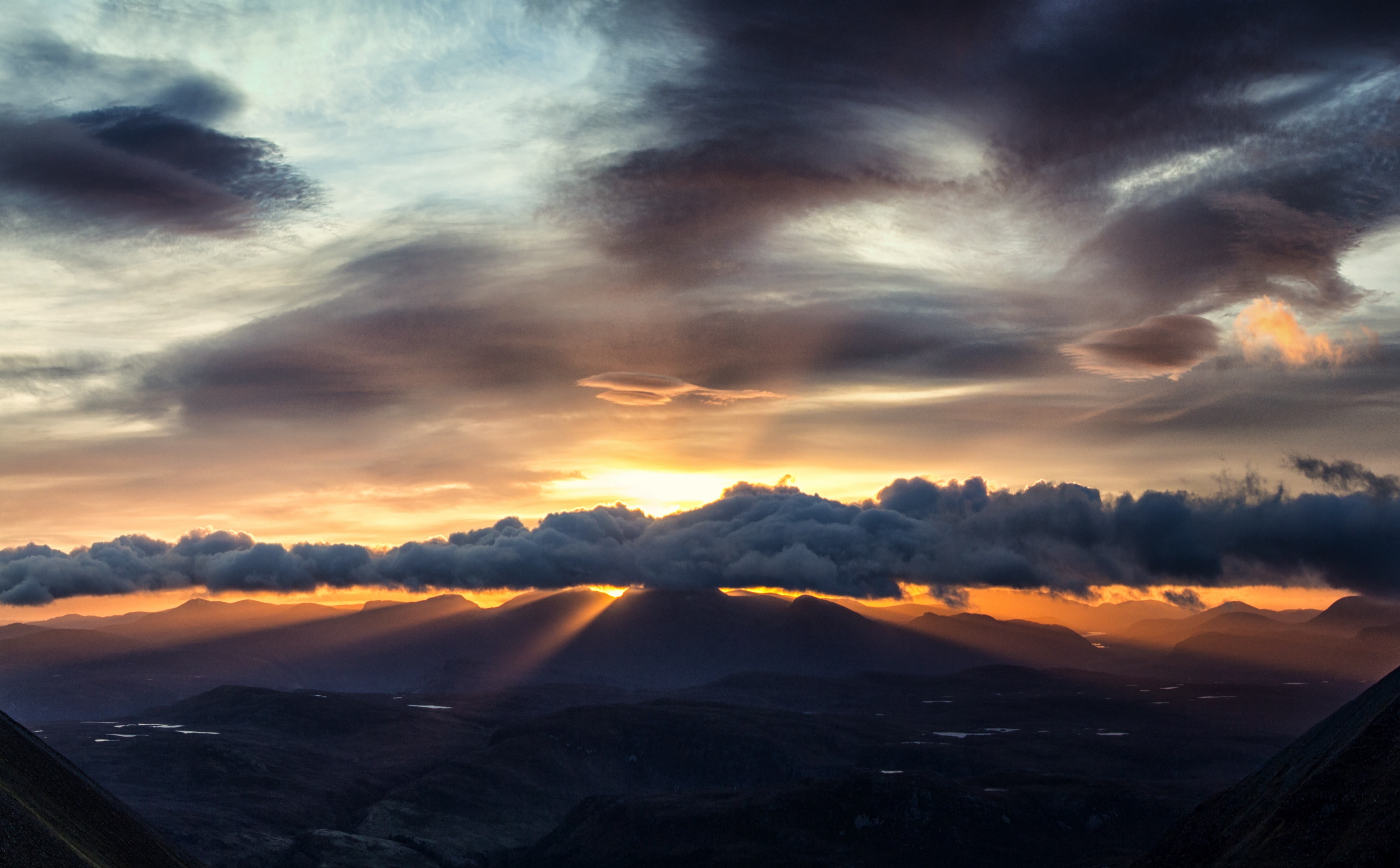 Impressive, astonishing, Scotland, unitedkingdom, Landscape, Scenery, Sunrise, Europe, westhighlands, 5K, dundonnell, sunbeam, Highlands, Mountains, Beautiful, HD Wallpaper