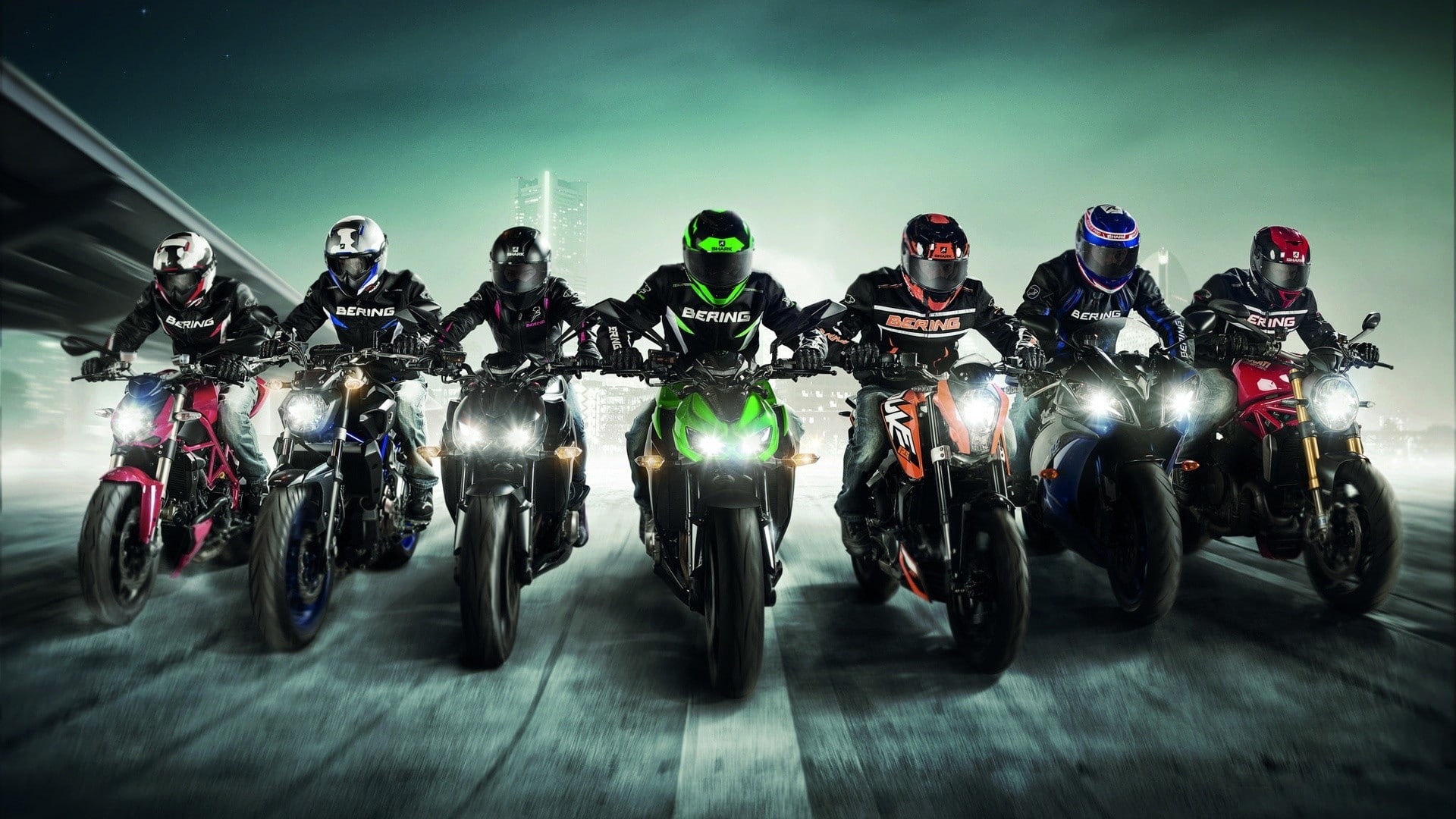 mid adult, work helmet, group of people, safety, young men, helmet, adult, crash helmet, motorcycle sport motorcyclist vehicle racing artwork ktm ktm duke 125 yamaha kawasaki kawasaki z800 ducati yamaha yzf bering, HD Wallpaper