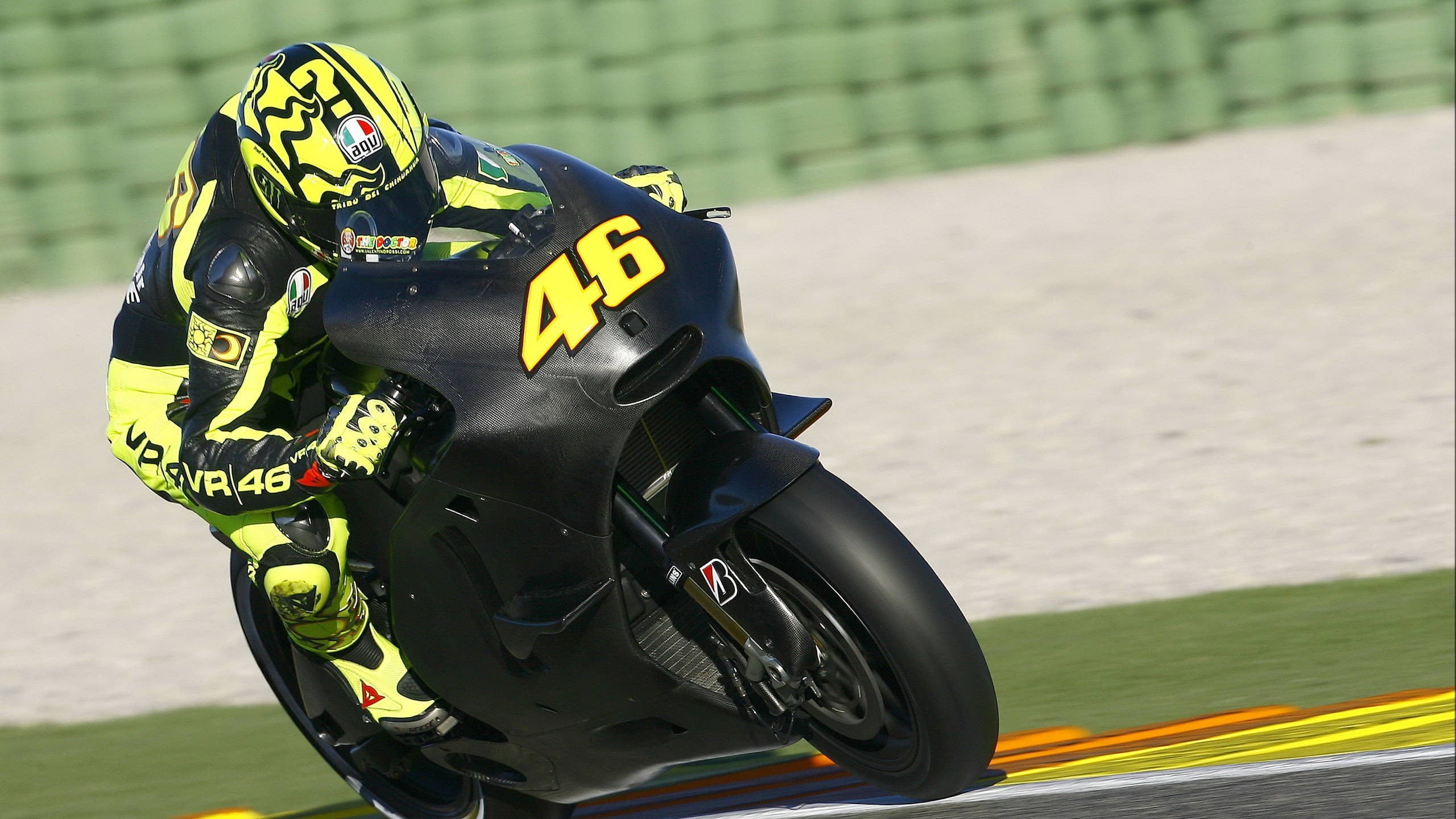 2K, real people, outdoors, headwear, people, day, activity, black, Ducati, protection, Rossi, transportation, safety, security, bike, sports helmet, land vehicle, HD Wallpaper