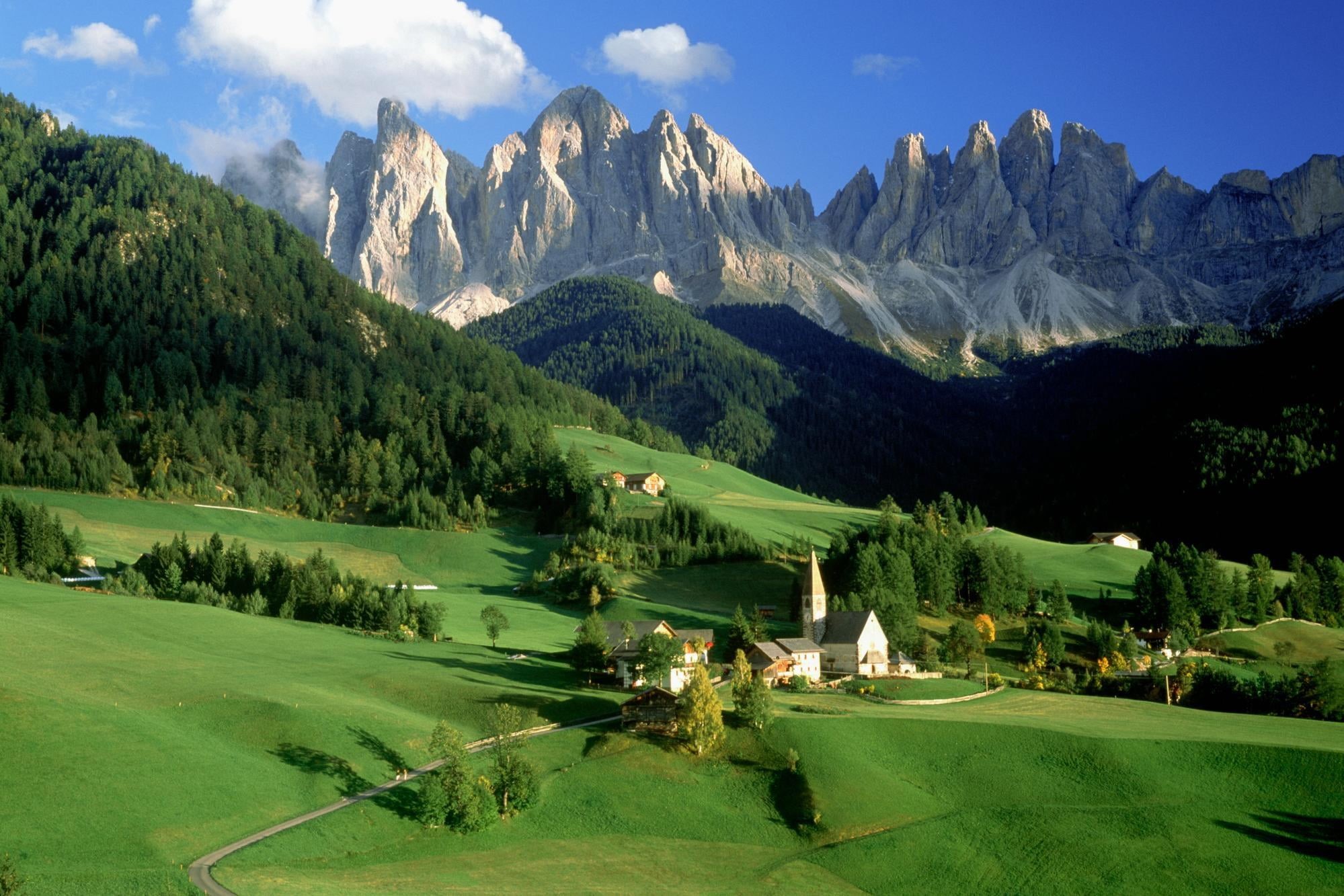 Italy, valley, travel Destinations, forest, rural Scene, travel, no People, beauty In Nature, built structure, tranquil scene, tranquility, summer, village, HD Wallpaper