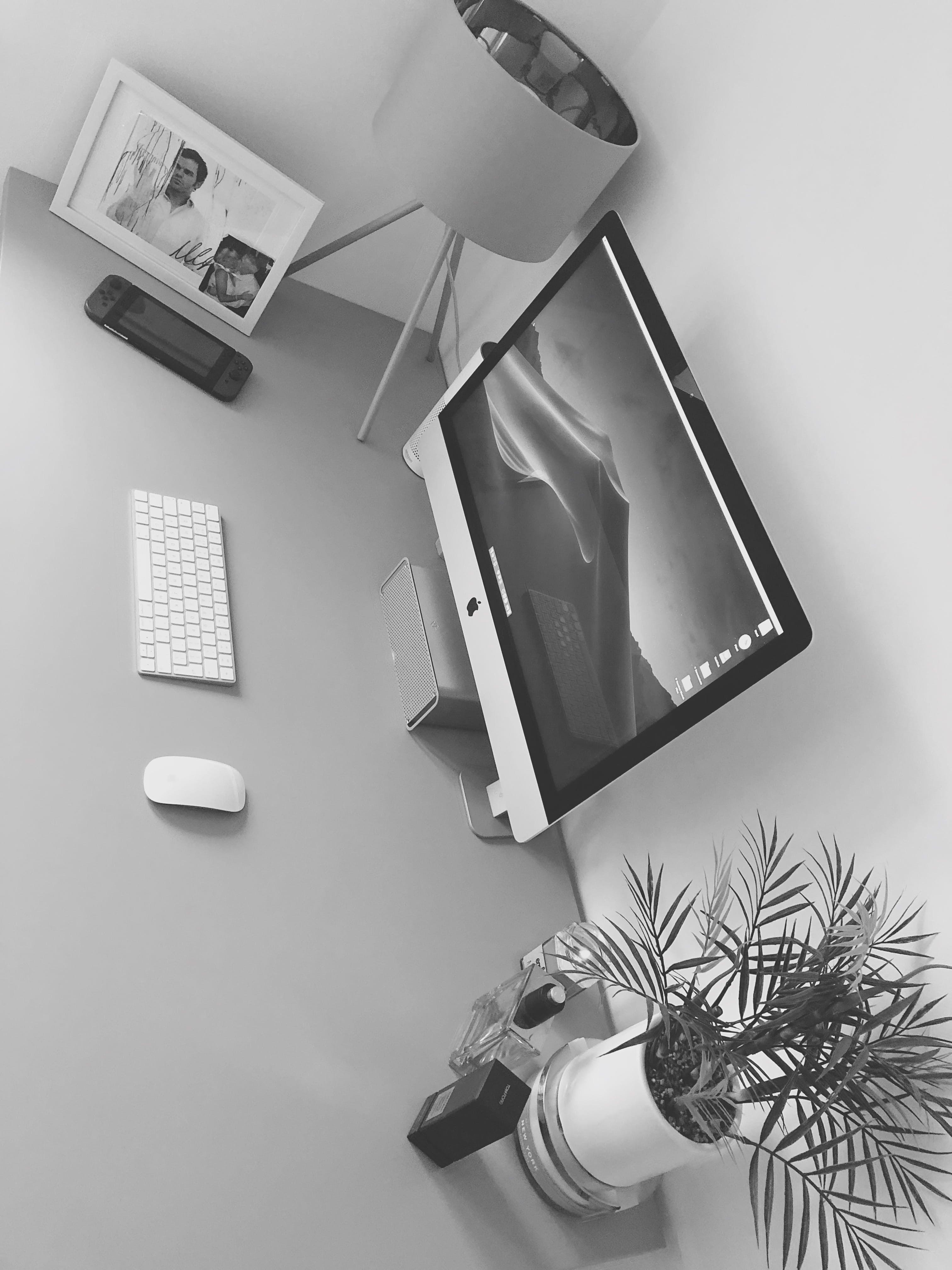 equipment, imac, apple, united kingdom, business, workspace, technology, still life, home office, white background, 10 king george ct, lamp, studio shot, Phone HD Wallpaper