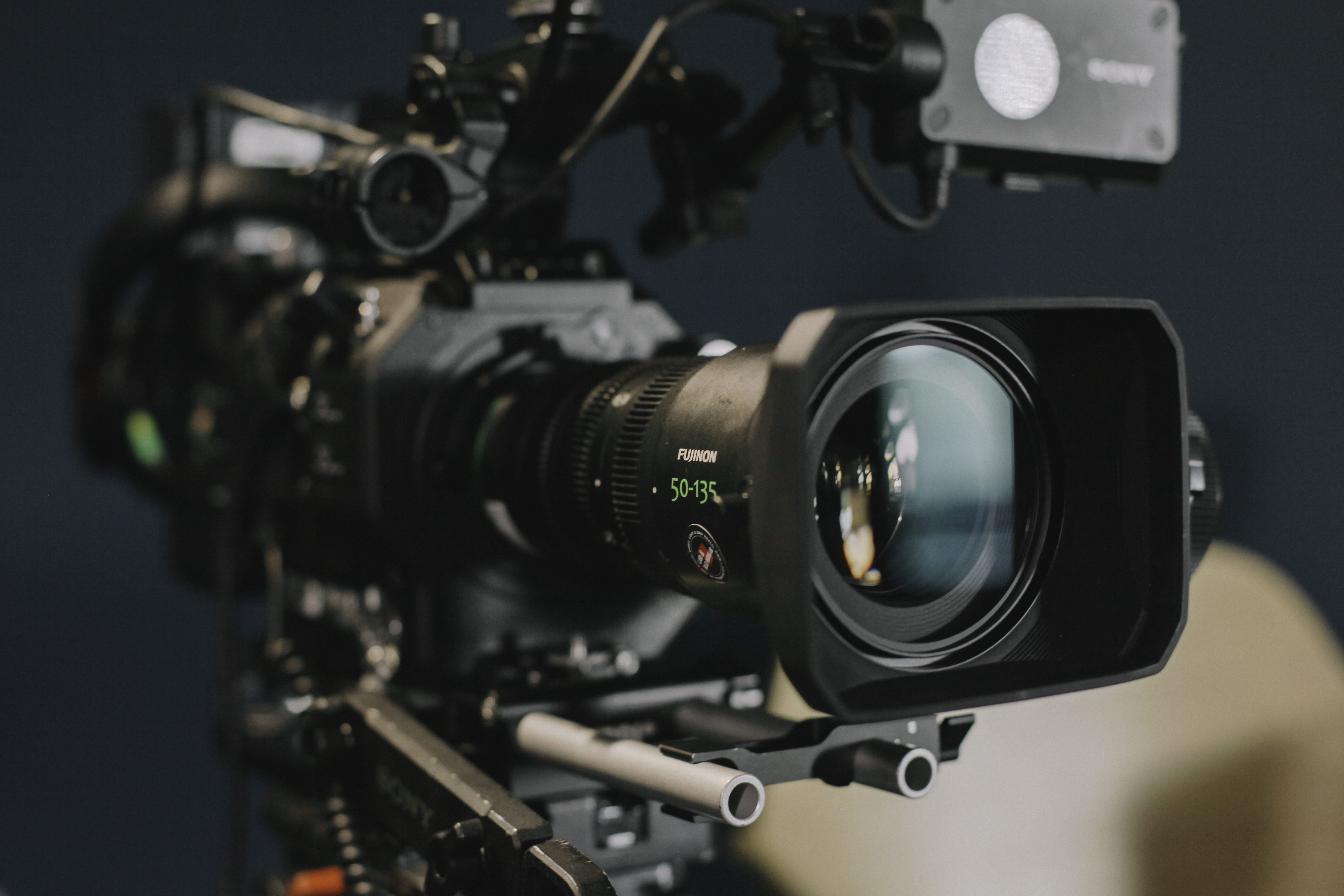 movie camera, studio, 5K, lens - eye, indoors, arts culture and entertainment, studio shot, lens - optical instrument, photography themes, camera - photographic equipment, HD Wallpaper