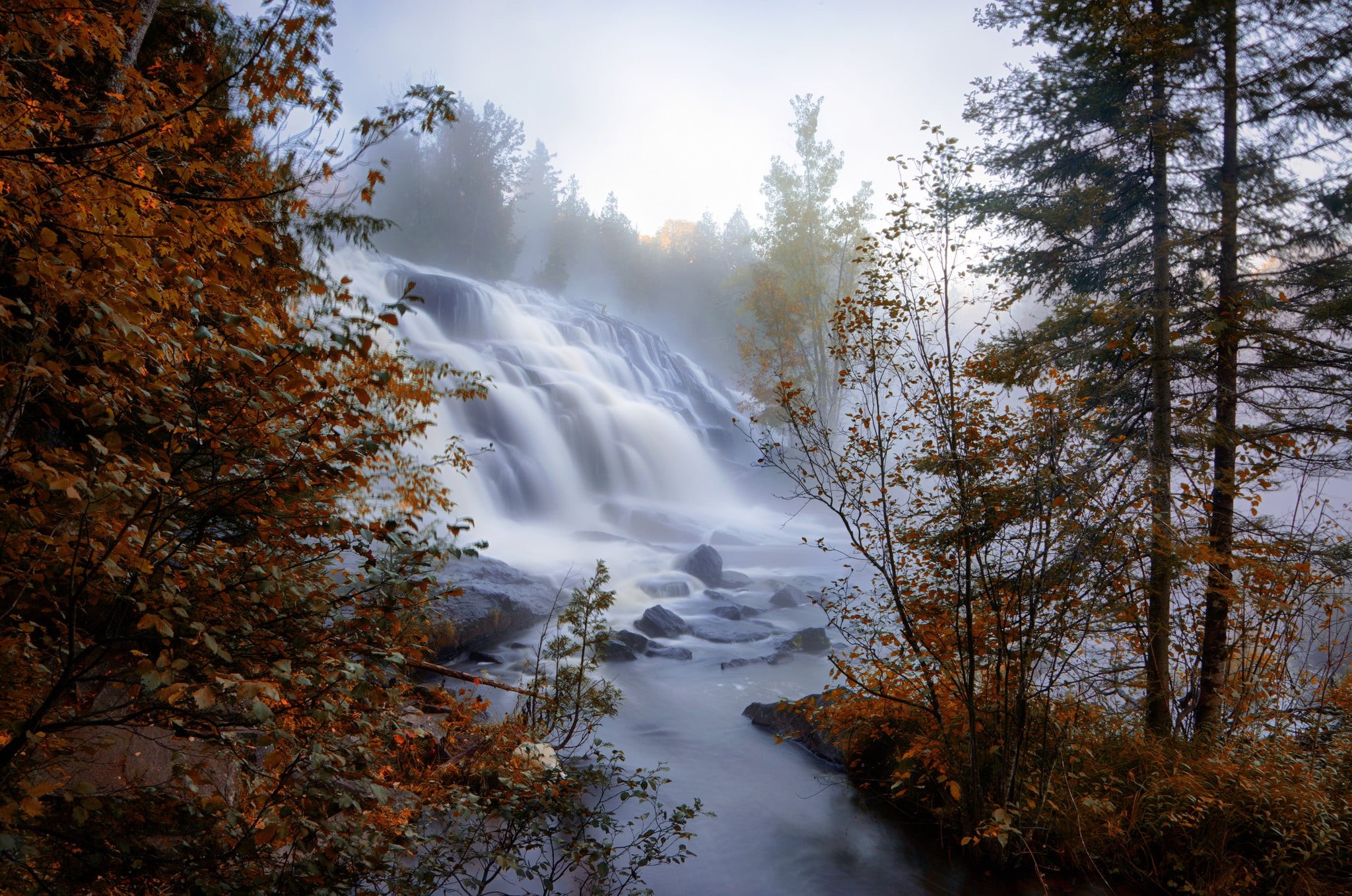 tranquility, 1080P, rainforest, beauty in nature, waterfalls, sky, no people, waterfall, flowing, land, nature, fall, long exposure, trees, forest, outdoors, HD Wallpaper