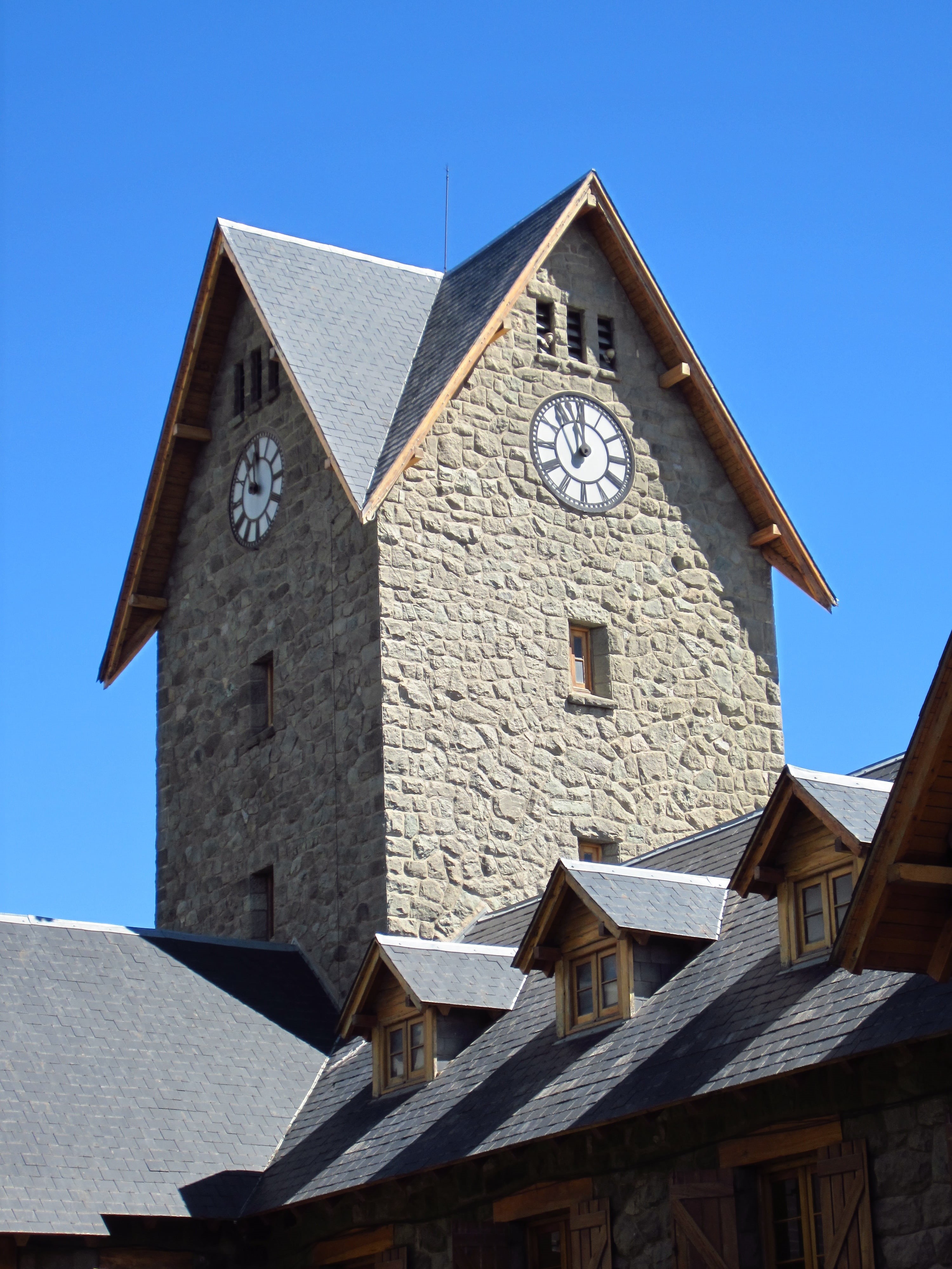 clock, house, outdoors, no people, nature, minute hand, ceiling, tower, 4K, low angle view, bariloche, tourism, sky, built structure, wood - material, Phone HD Wallpaper