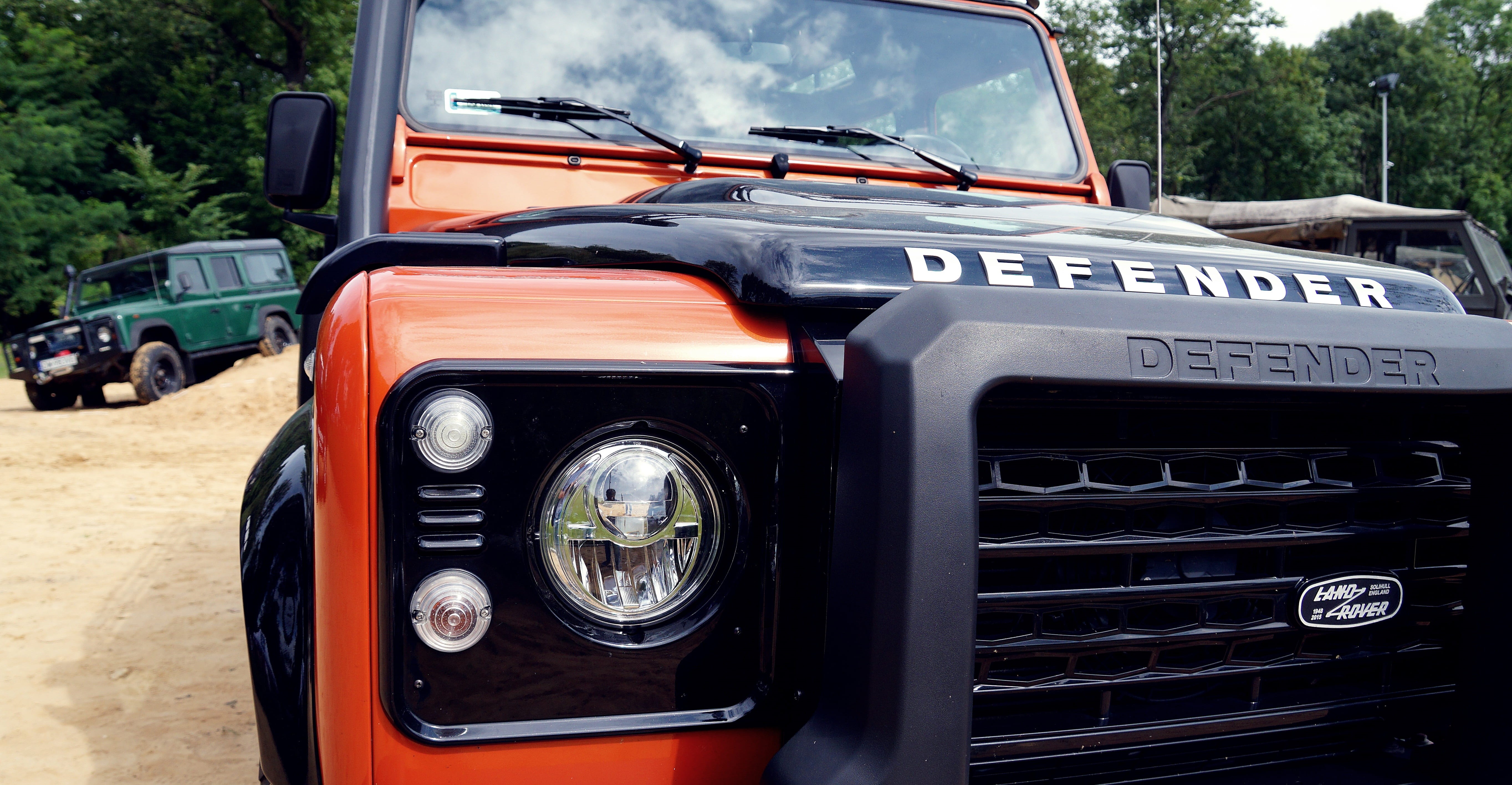 tree, 4 x 4, retro styled, orange, close-up, land vehicle, 5K, wilderness, vintage car, photo, rover, closeup, history, no people, number, defender, land, HD Wallpaper