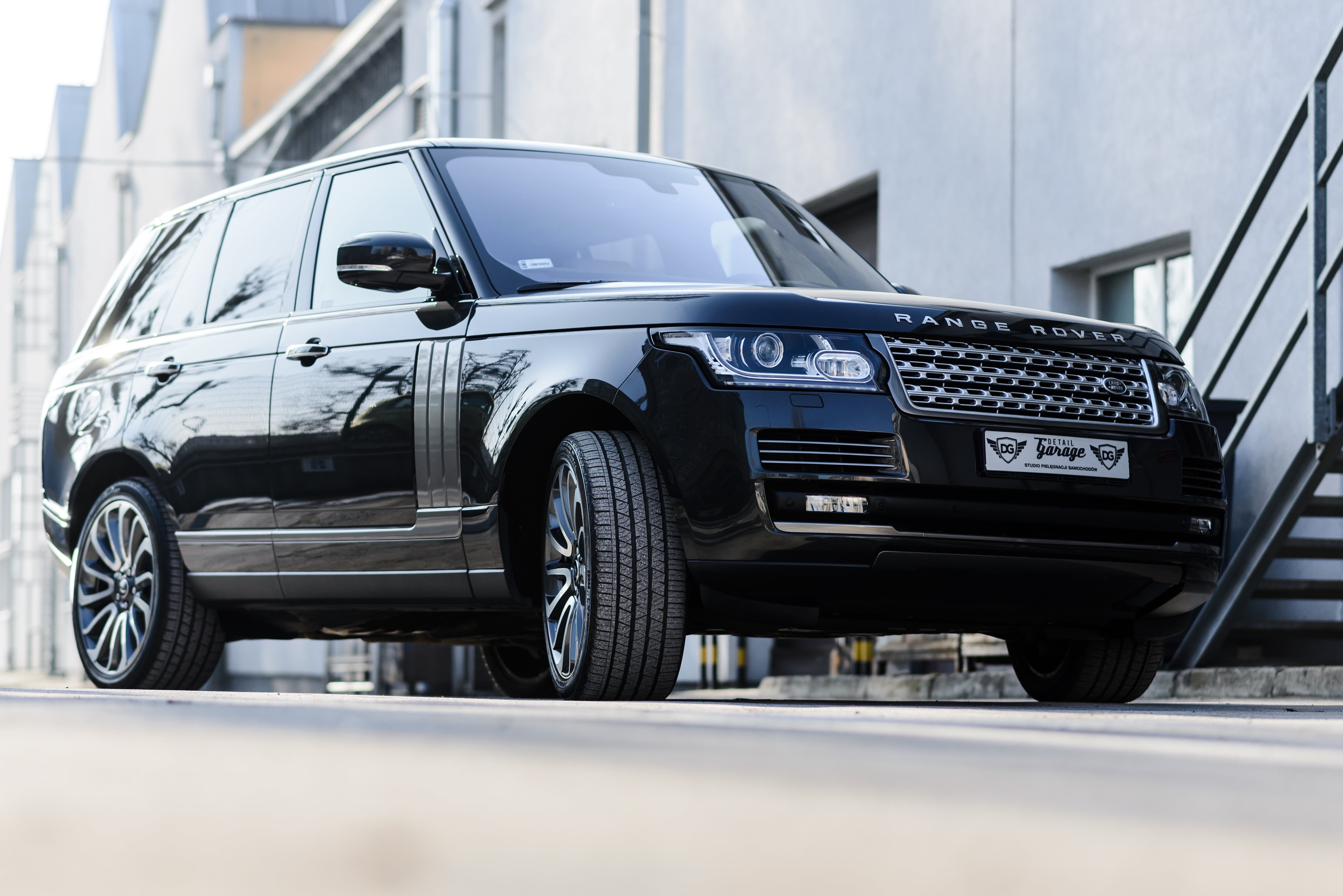 drive, sport, outdoor, black, 4x4, no people, exclusive, luxury, truck, jeep, automobile, day, focus on foreground, selective focus, transport, parked, HD Wallpaper