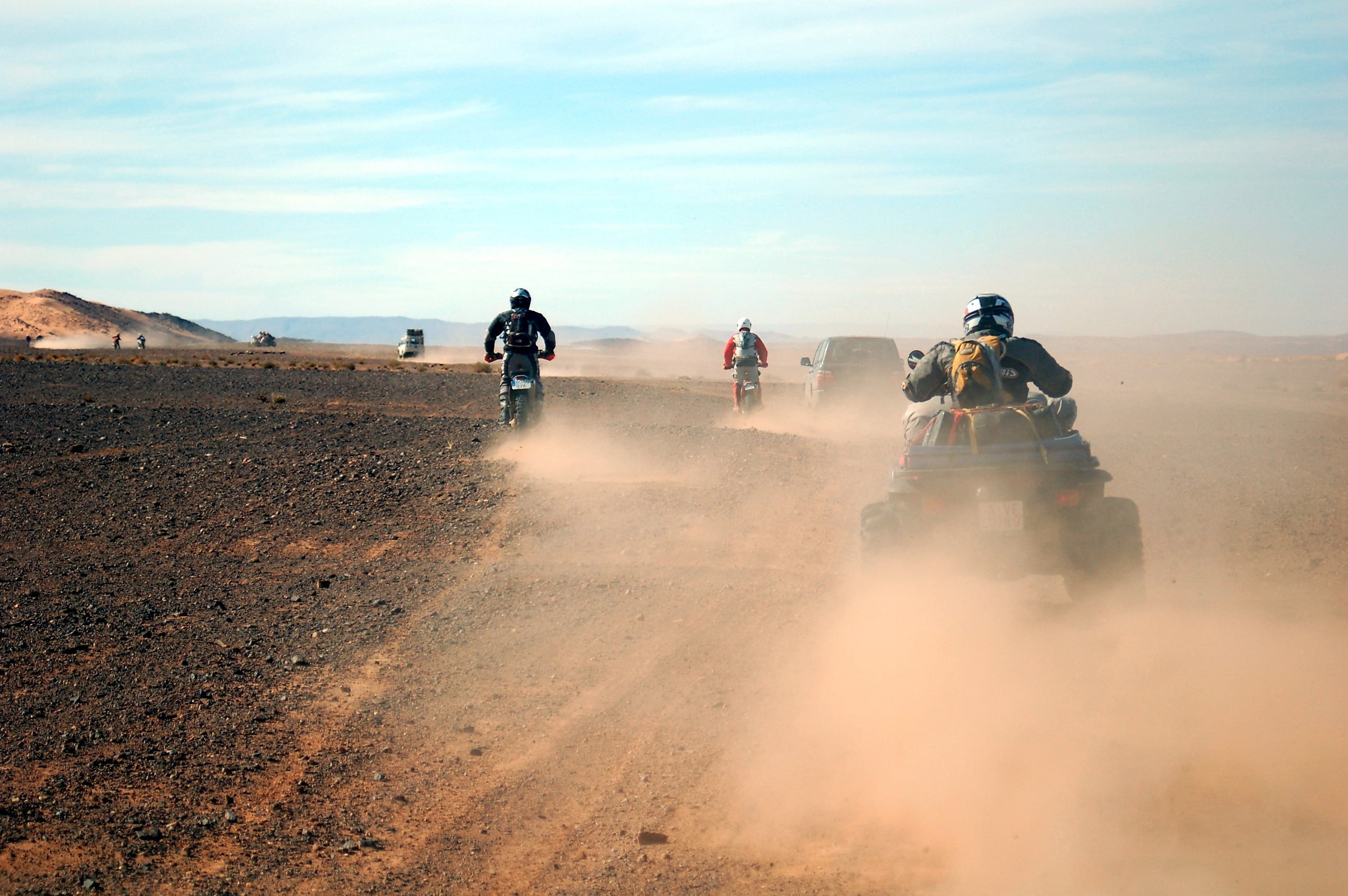 vehicle, outdoors, army soldier, war, game, dirt, weapon, land, soledad, group of people, trail, marroc, africa, lead, auto, transportation, nature, sport, HD Wallpaper