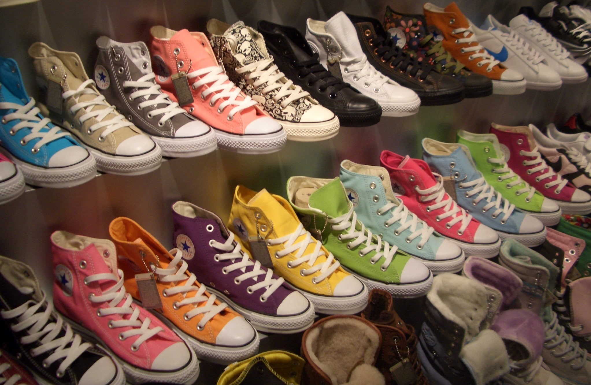 market, order, retail display, indoors, retail, temptation, in a row, still life, no people, Converse, large group of objects, collection, variation, arrangement, HD Wallpaper