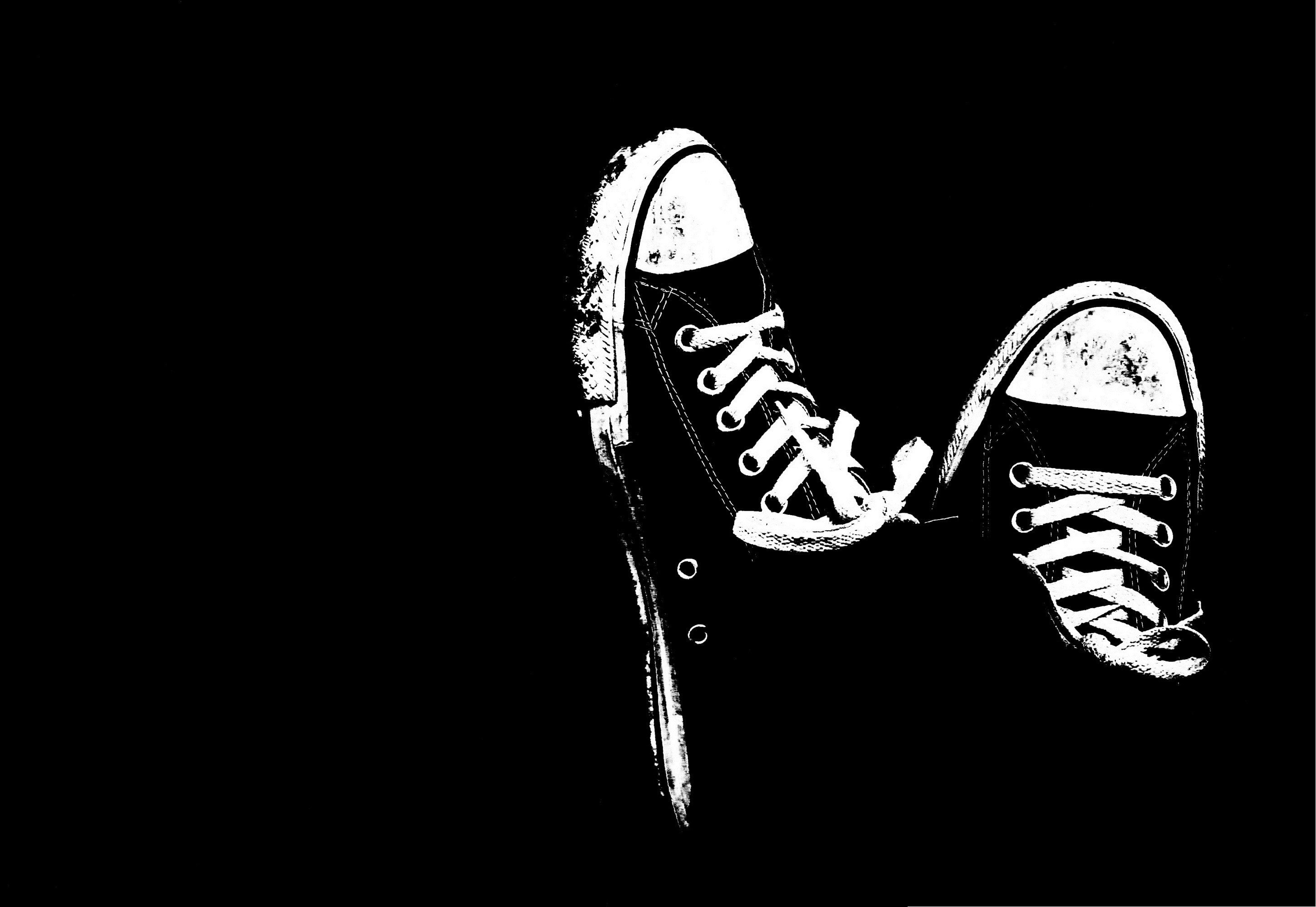 still life, personal accessory, shoelace, two objects, shoe, studio shot, Converse, indoors, close-up, 2K, lifestyles, black background, pair, no people, HD Wallpaper
