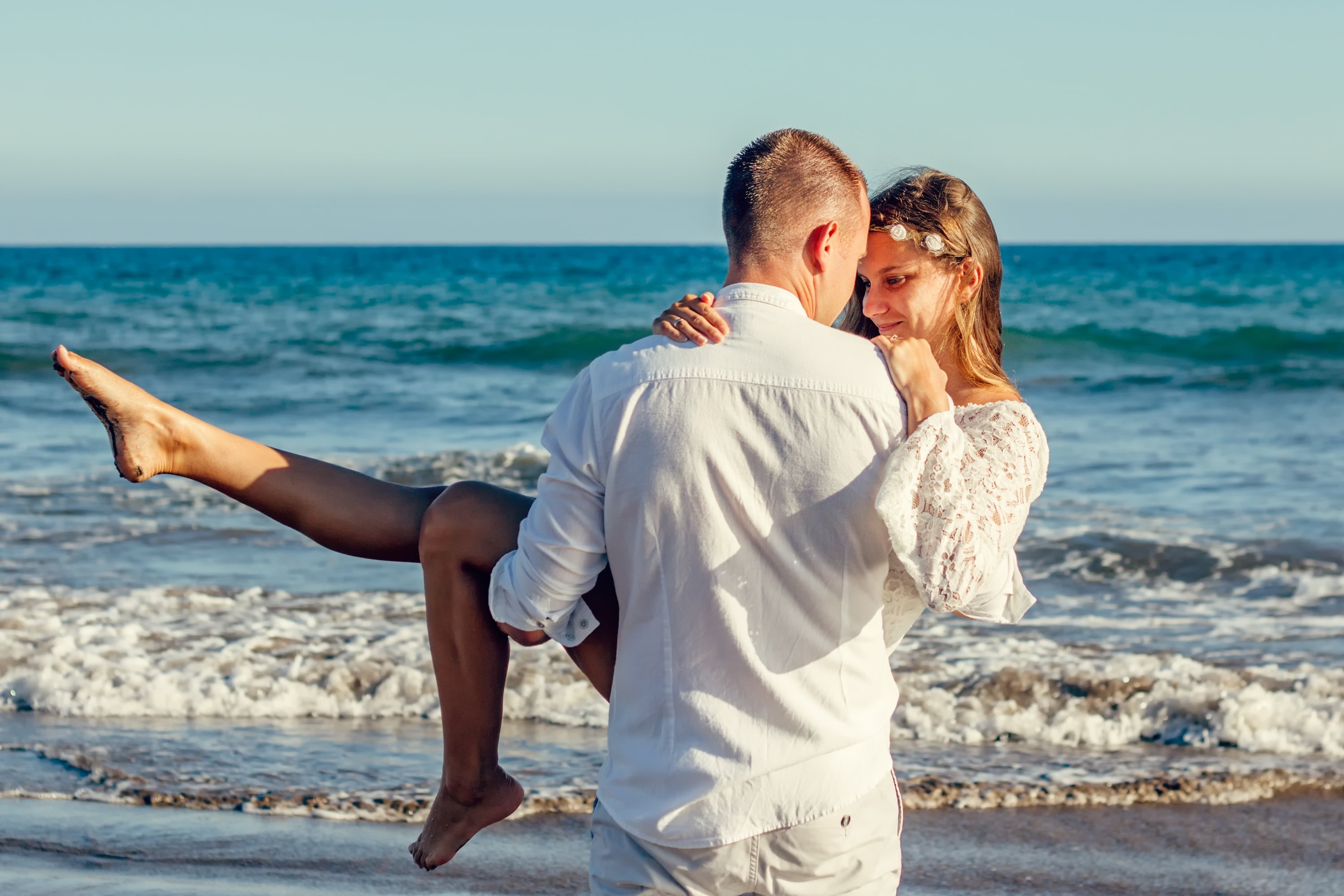 females, happiness, mature men, smiling, married, mood, wife, horizon over water, affectionate, leisure activity, ocean, beach wedding, two People, top, HD Wallpaper