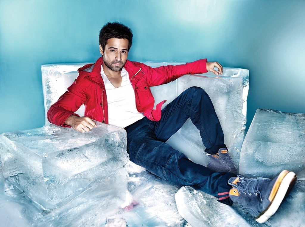 ice cube, indoors, one person, blue, emraan, Male Celebrities, 480P, adult, hashmi, young men, men, Emraan Hashmi, front view, sitting, actor, jeans, facial hair, HD Wallpaper