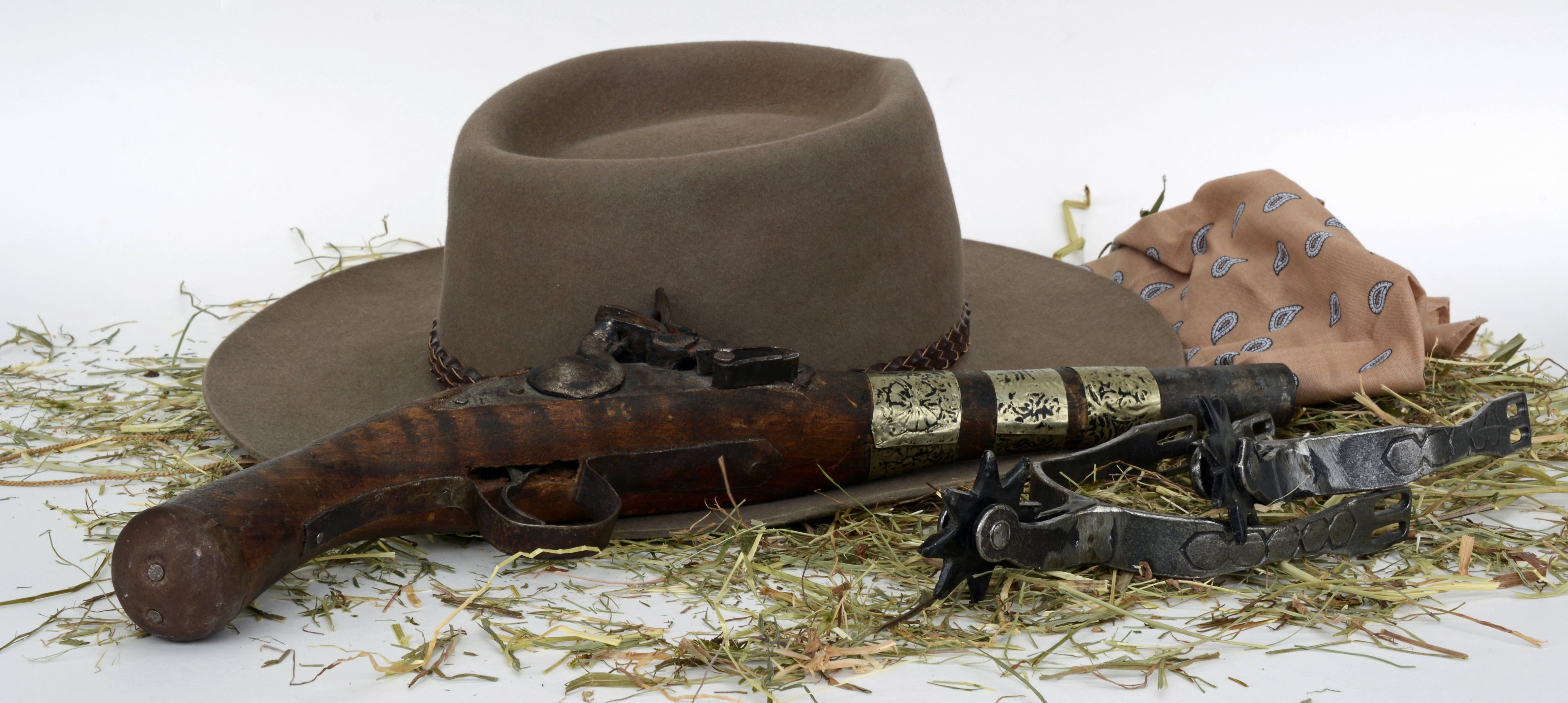 security, weapon, antique, thighs help, government, pistol, dom, ride, armed forces, wild west, hat, safety, handgun, 5K, day, outdoors, ornament, history, HD Wallpaper