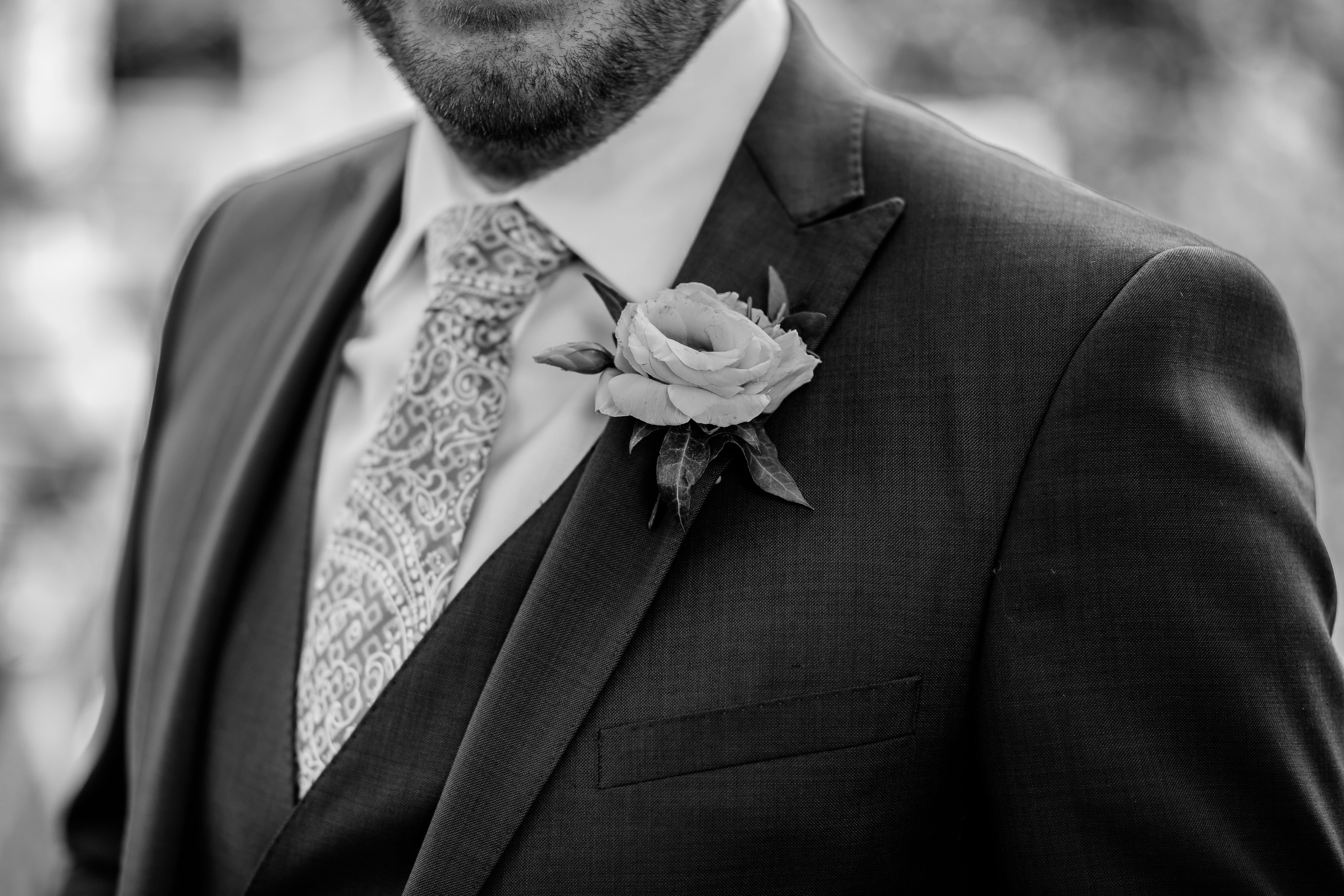 black, detail, 5K, business, person, button hole, necktie, suit, flowering plant, clothing, full suit, groom, coat, wearing, flower, formal, men, formalwear, HD Wallpaper