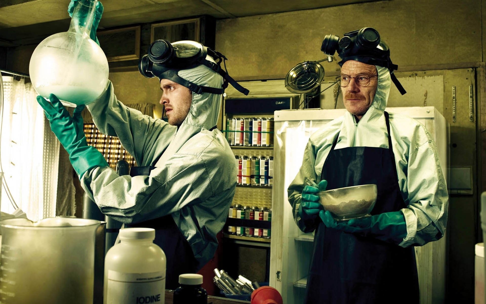 Aaron Paul, Bryan Cranston, Breaking Bad, TV Show, shirt, Jesse Pinkman, 1080P, black, Walter White, s, apron, white, dress, men, HD Wallpaper