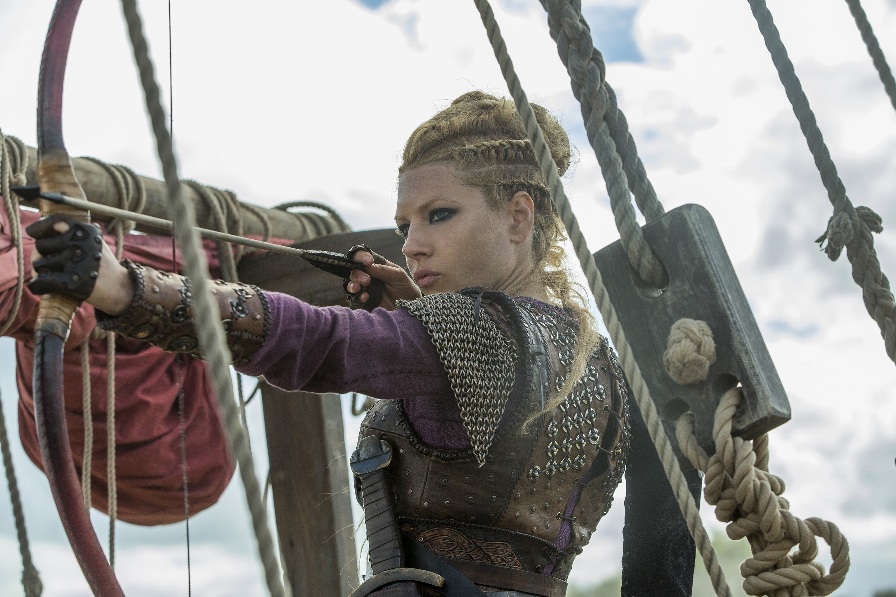 lifestyles, Katheryn Winnick, actress, women, holding, people, looking, front view, sky, weapon, waist up, movie scenes, warm clothing, armor, real people, HD Wallpaper