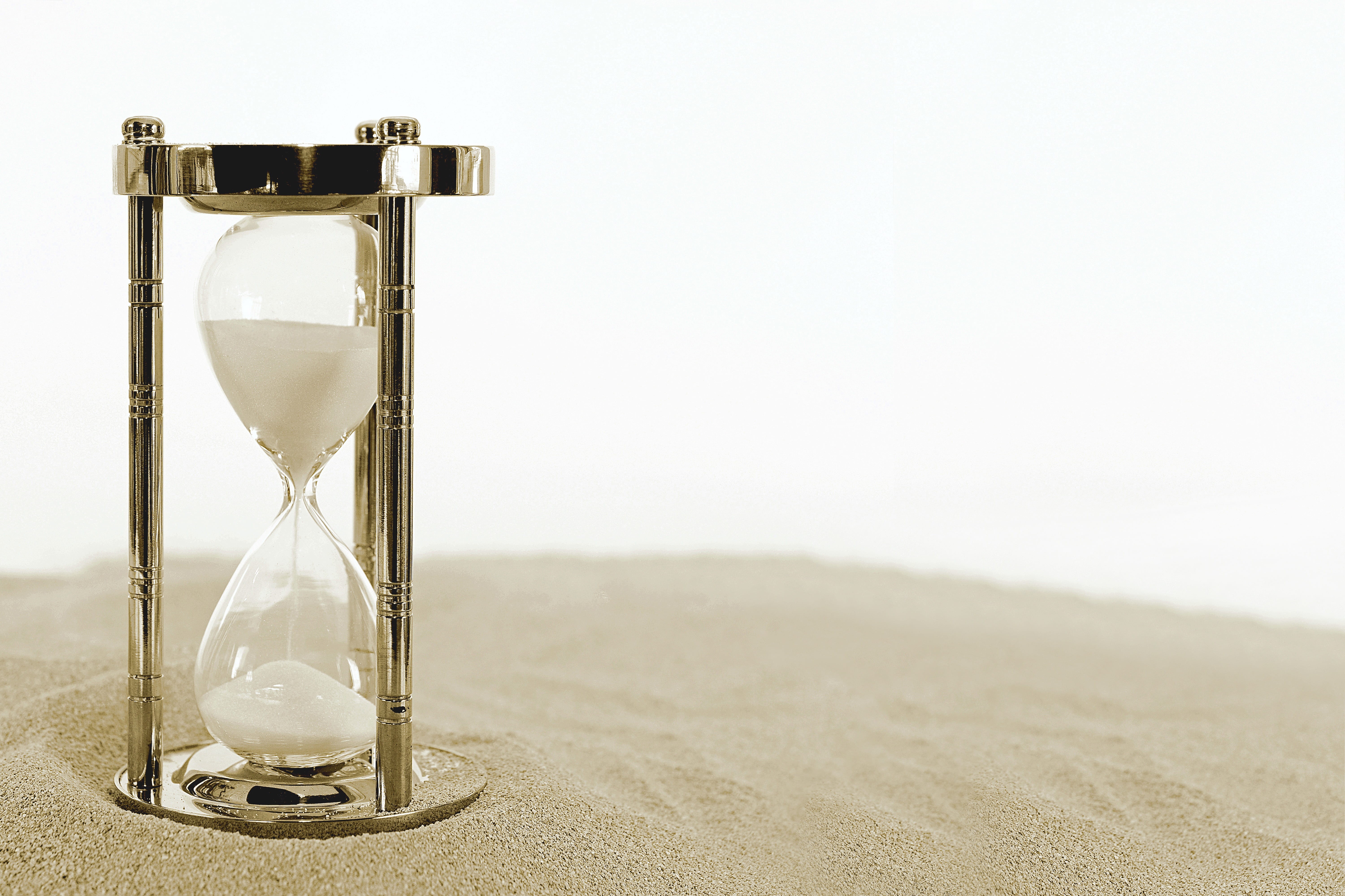 transience, hurry, minutes, measurement, seconds, single object, land, plan, memory, amount of time, no people, clock, hurry up, nature, transparent, time management, HD Wallpaper