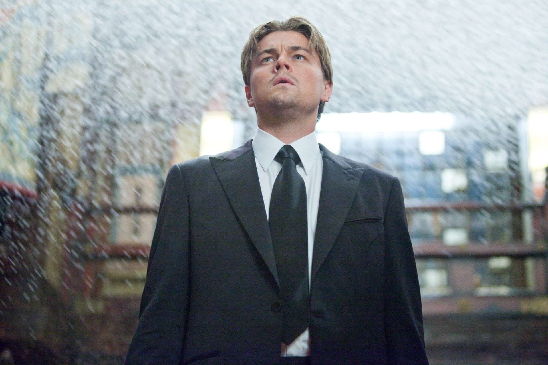 males, standing, young adult, Movie, waist up, Leonardo Dicaprio, one person, looking, men, business person, well-dressed, adult, contemplation, 1080P, HD Wallpaper