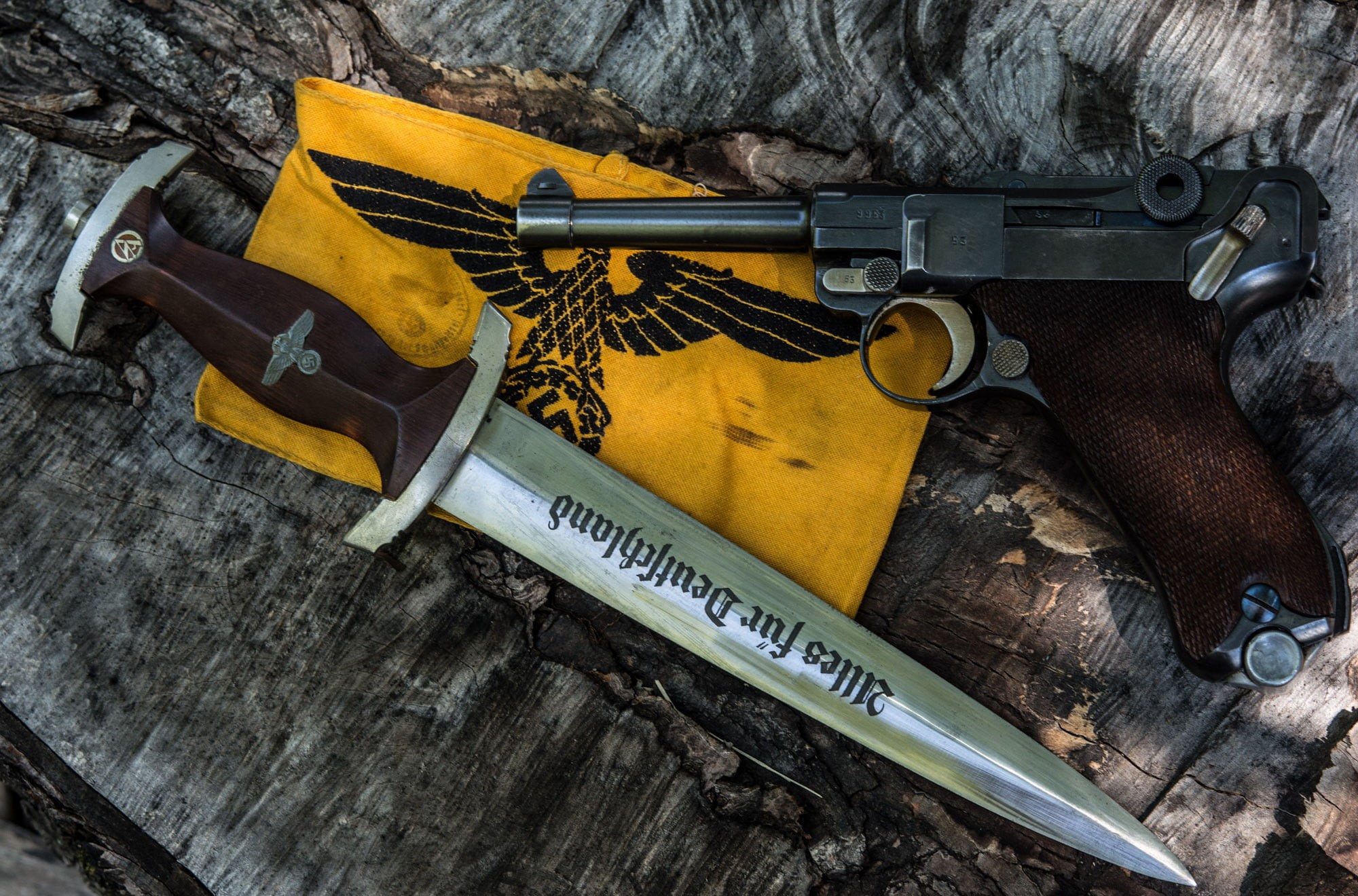 war, gray, wood - Material, military, law, no People, indoors, rifle, weapon, pistol, social issues, high angle view, handgun, text, warning sign, sign, HD Wallpaper