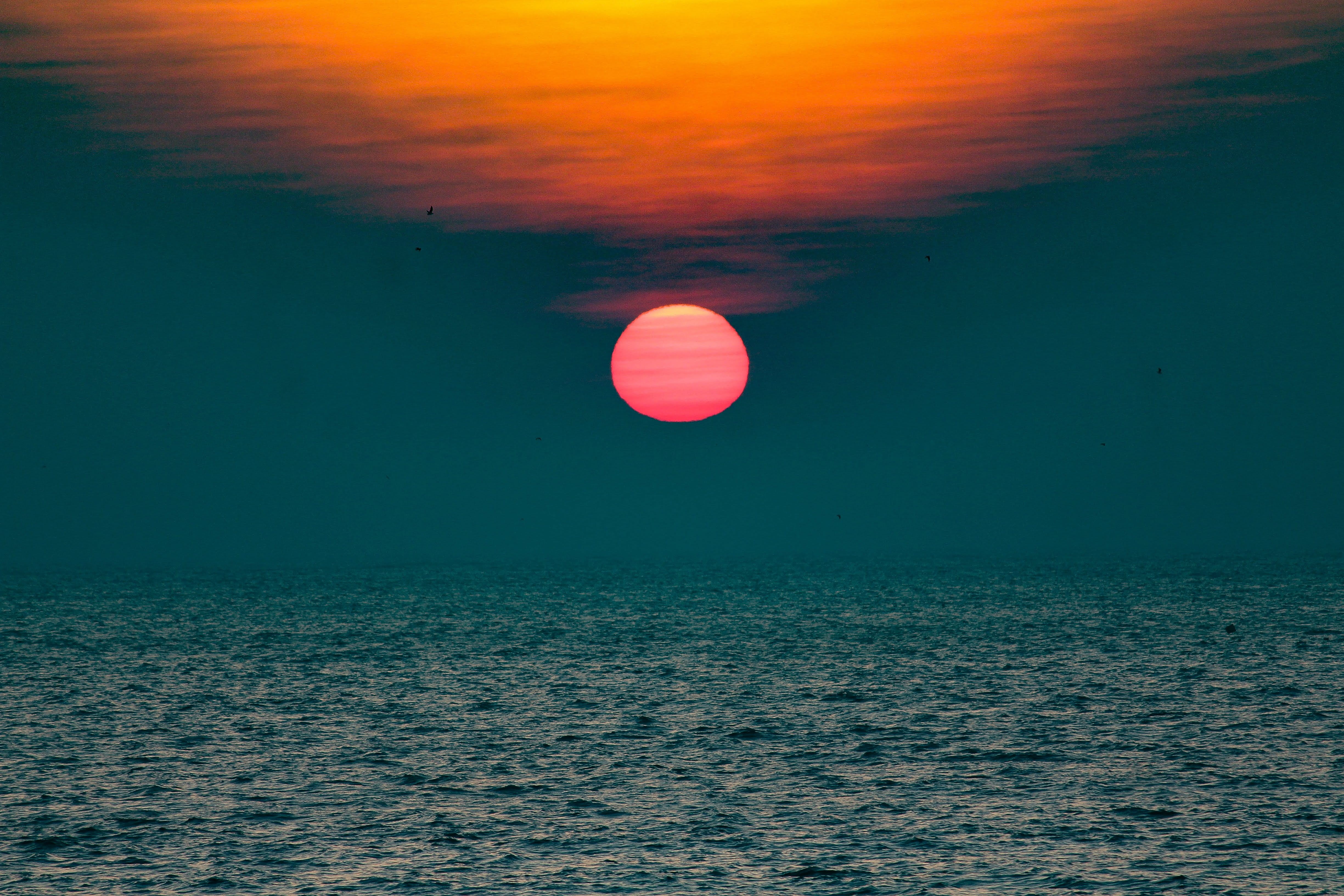 sky, marine drive, sunset, ocea, 4K, cloudscape, tranquility, idyllic, horizon, nature, india, beauty in nature, waterfront, seascape, outdoors, scenics - nature, HD Wallpaper
