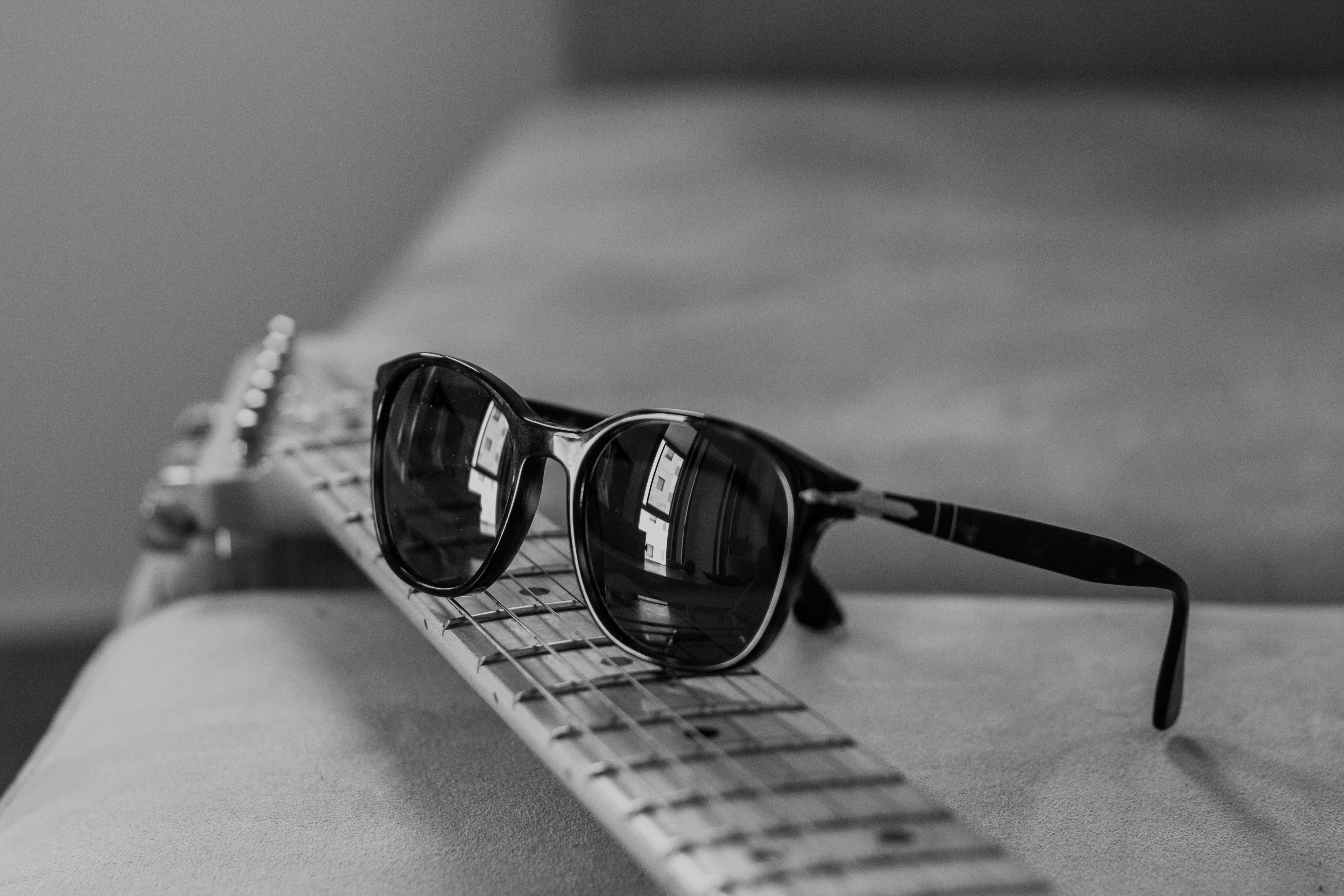 arts culture and entertainment, israel, eyeglasses, personal accessory, still life, sun, instrument, guitar, focus on foreground, close-up, fender, tel aviv-yafo, HD Wallpaper