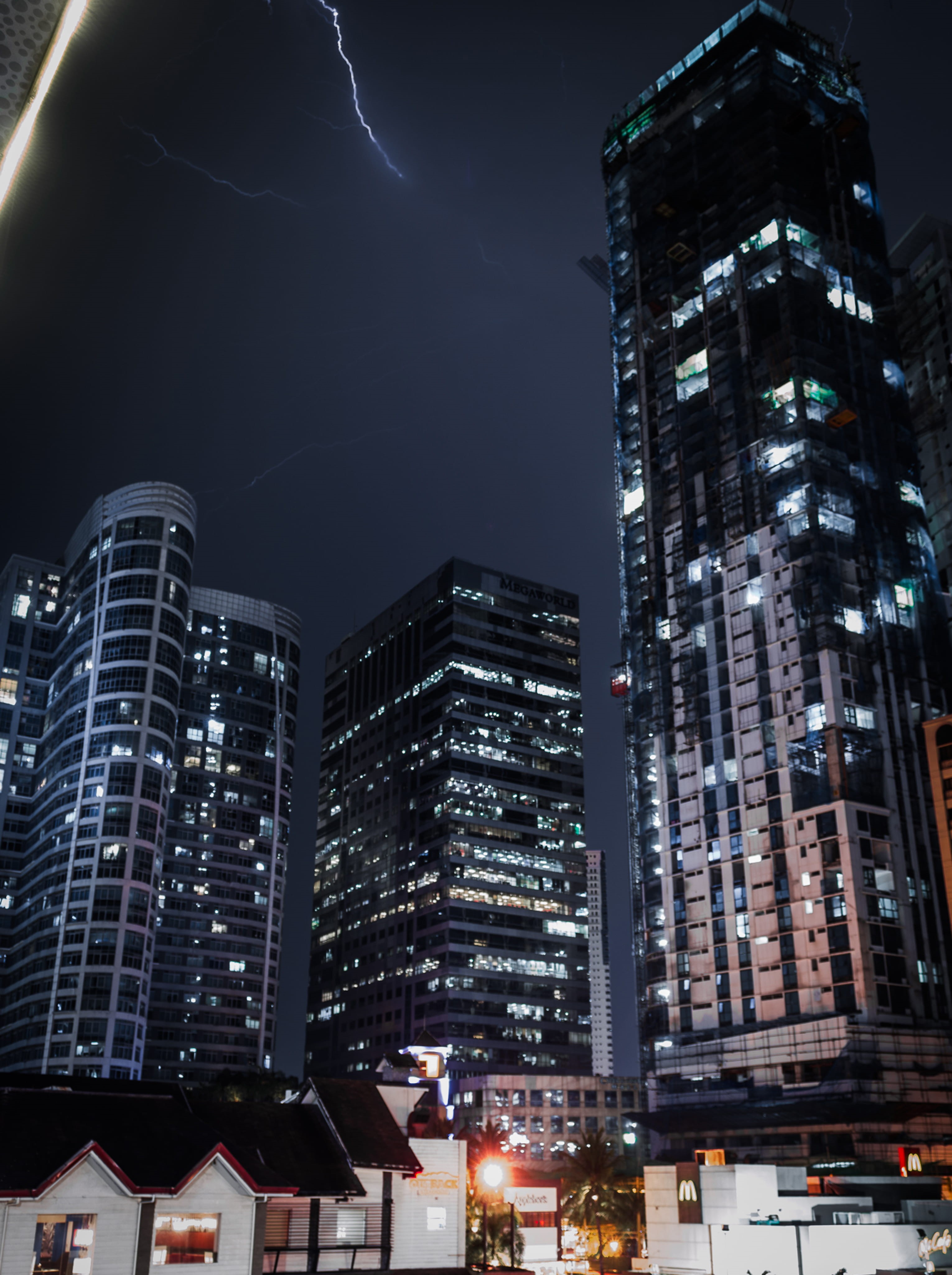 built structure, city, nature, light, low angle view, residential district, nightlife, eastwood, sky, building exterior, financial district, Phone HD Wallpaper