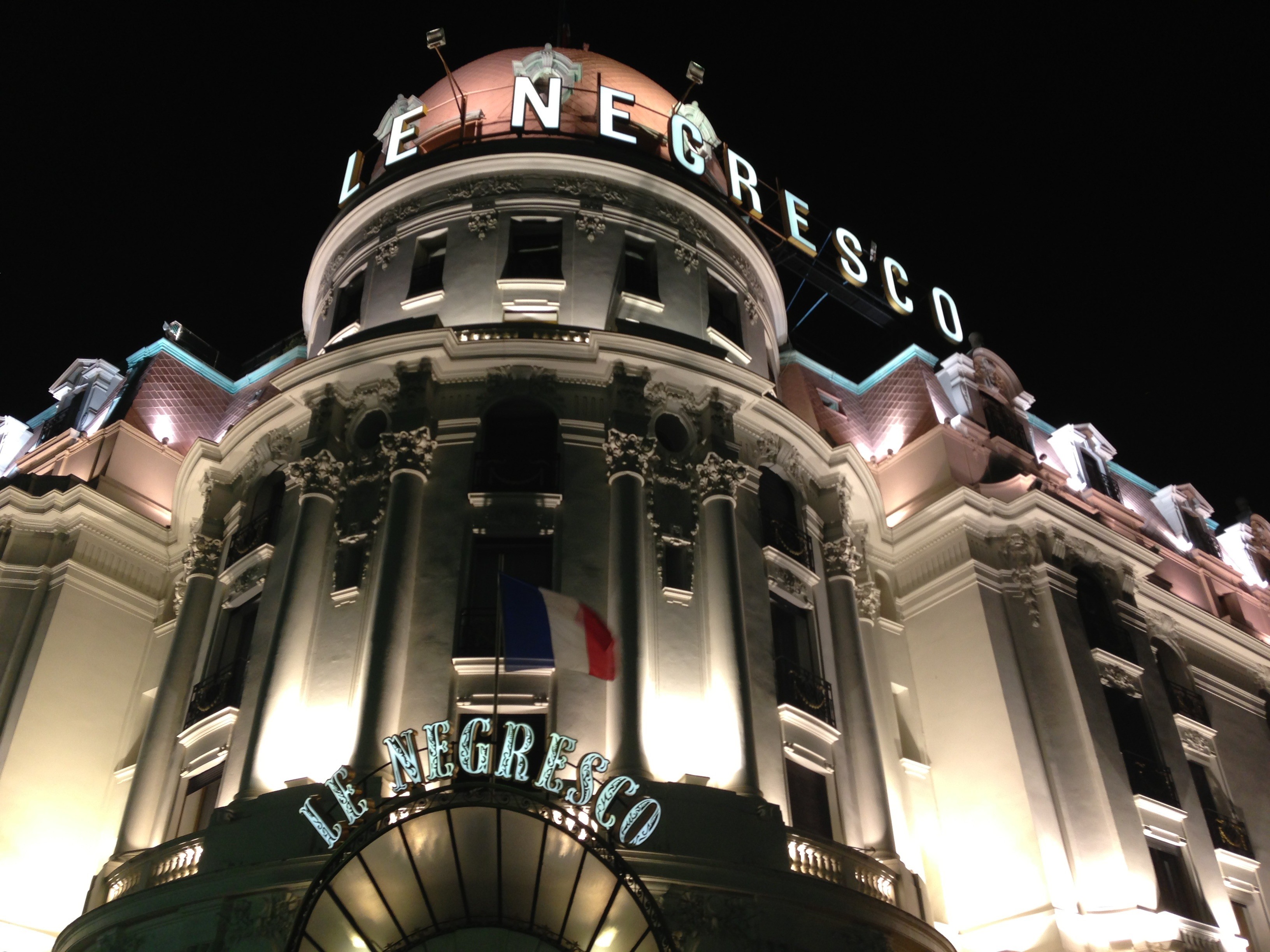 illuminated, rue d  anglais, building exterior, 2K, window, built structure, hotel negresco, côte d  azur, sky, france, hotel, night, religion, clear sky, HD Wallpaper