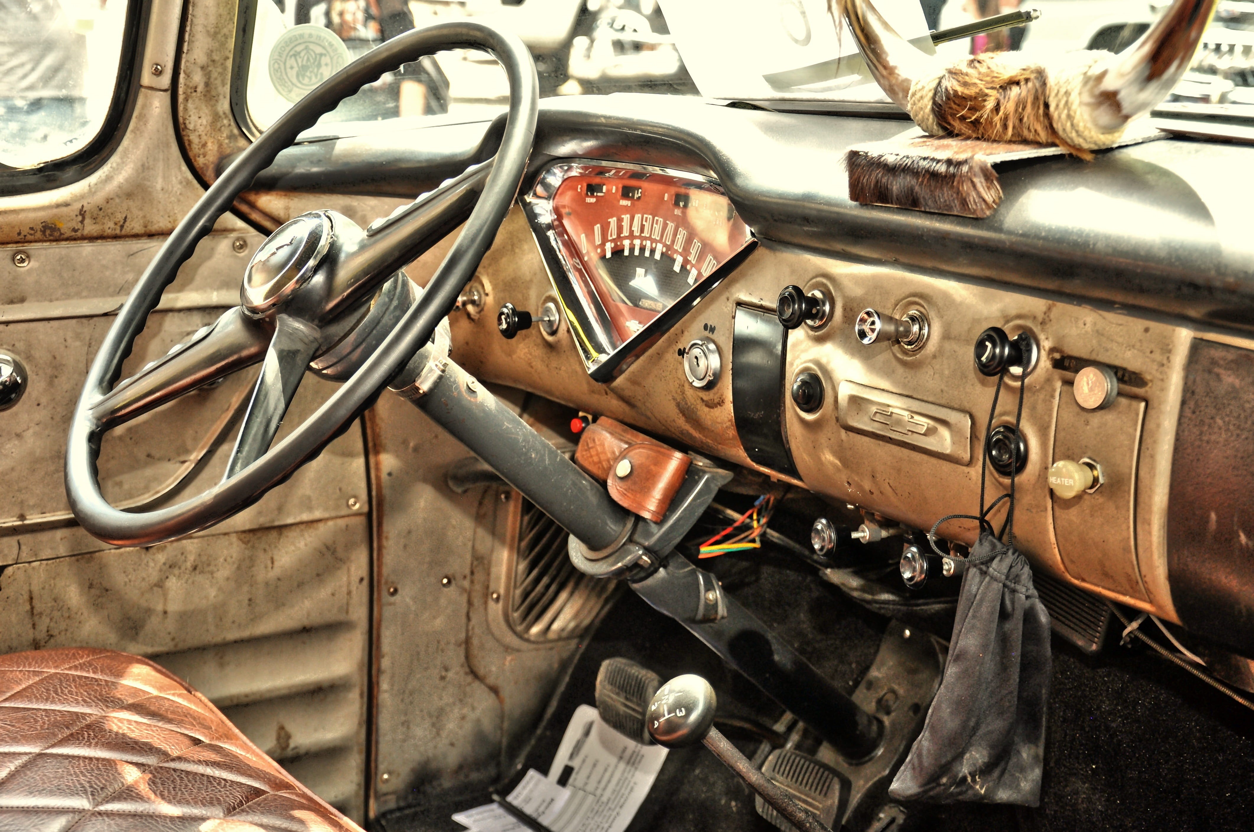 truck, close, pick-up, american, pickup, pick up, dashboard, transport, american car, retro styled, steering, means of transport, photography, brown, old, HD Wallpaper