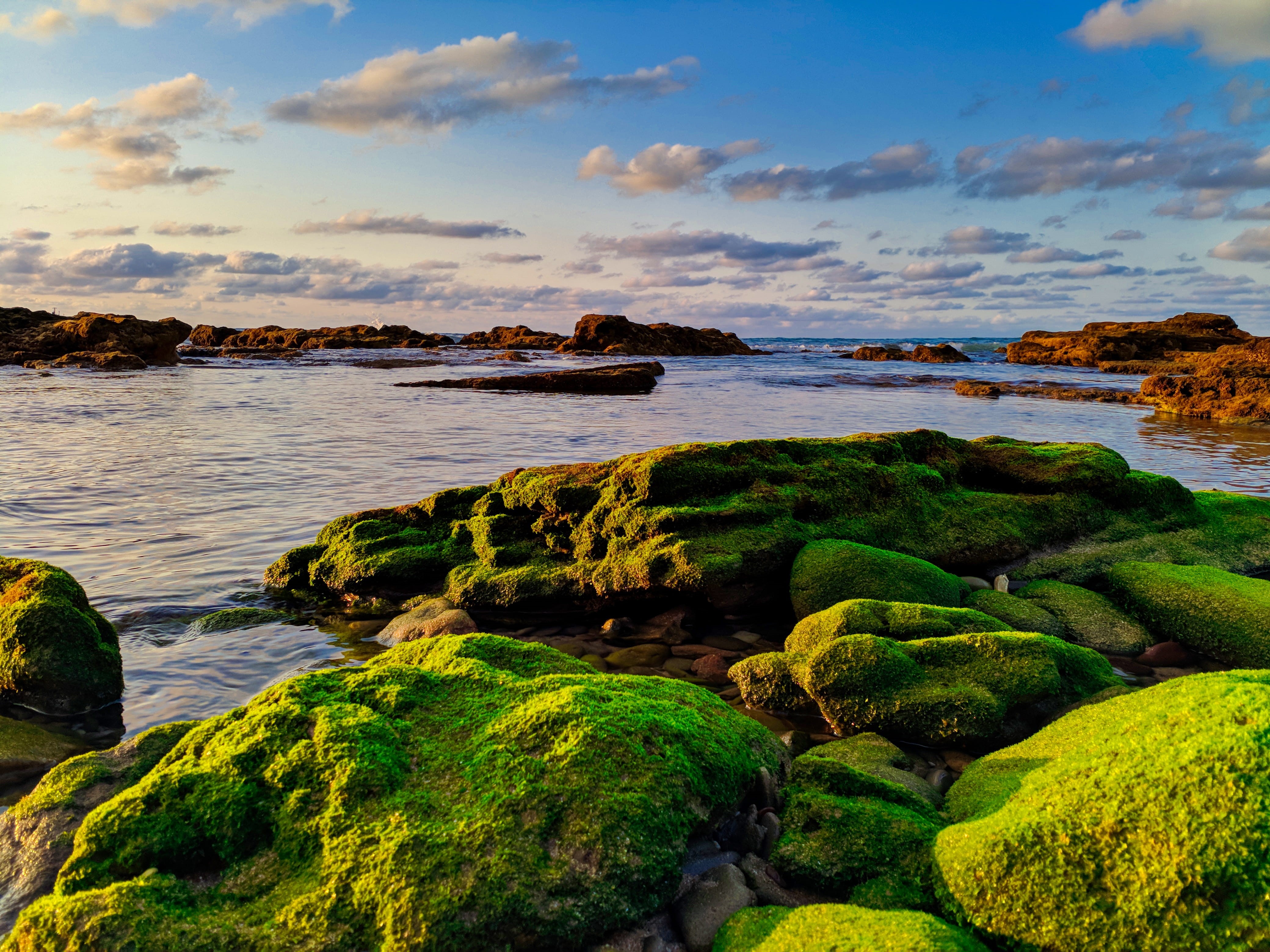 no people, rocks, summer, mohammedia, nature, cloud - sky, moss, spring, land, nokia8, solid, day, nokia, sky, rocky coastline, boulevard hassan ii, cloud, HD Wallpaper