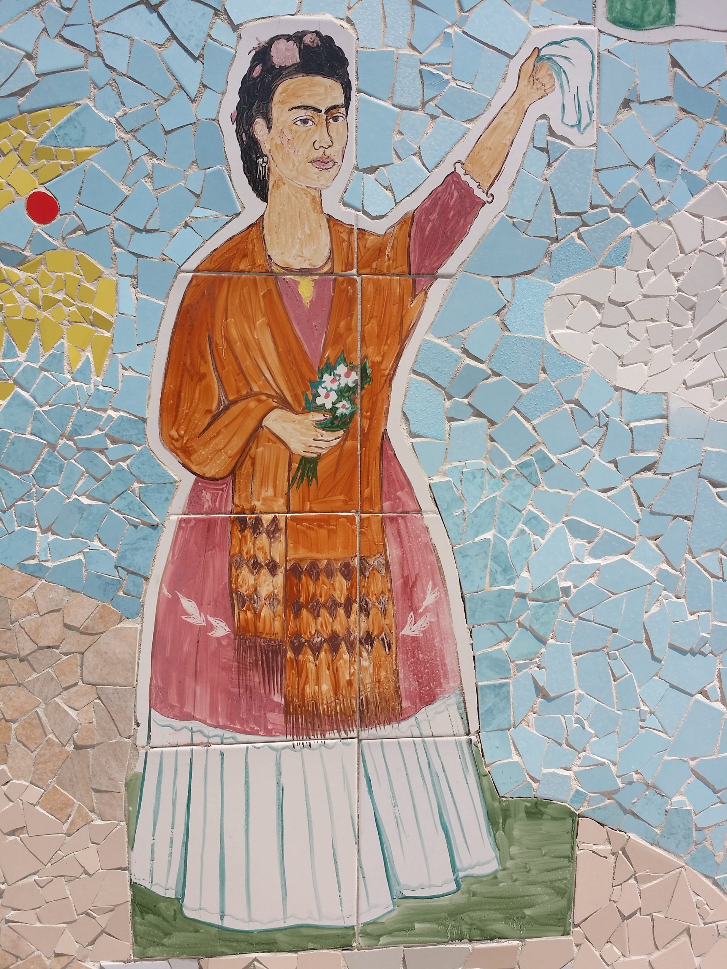 one person, 2K, josé fuster, painting, wall - building feature, women, Mosaic, Frida Kahlo, frida, tile, sculpture, female likeness, human representation, Phone HD Wallpaper