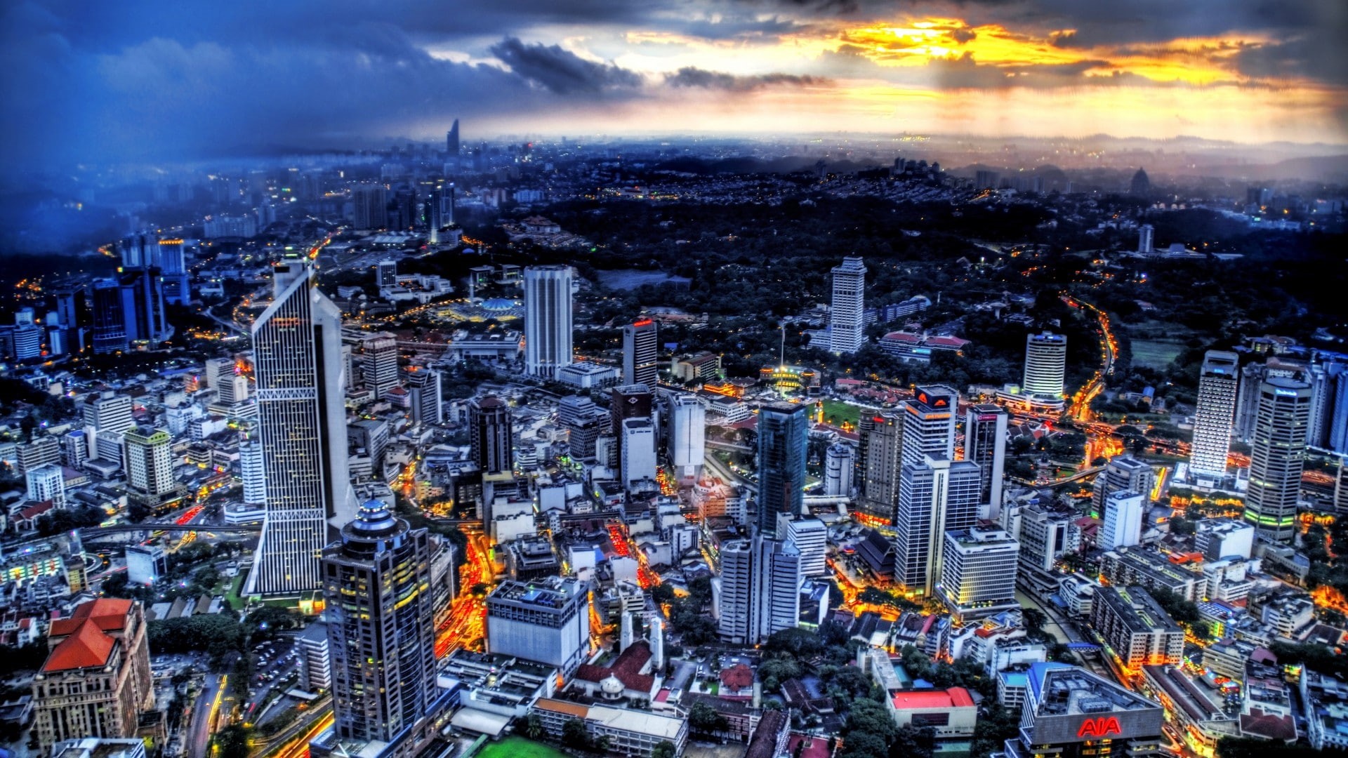crowd, Kuala Lumpur, Malaysia, office building exterior, building exterior, cityscape, city life, nature, crowded, skyscraper, cloud - sky, 1080P, illuminated, HD Wallpaper