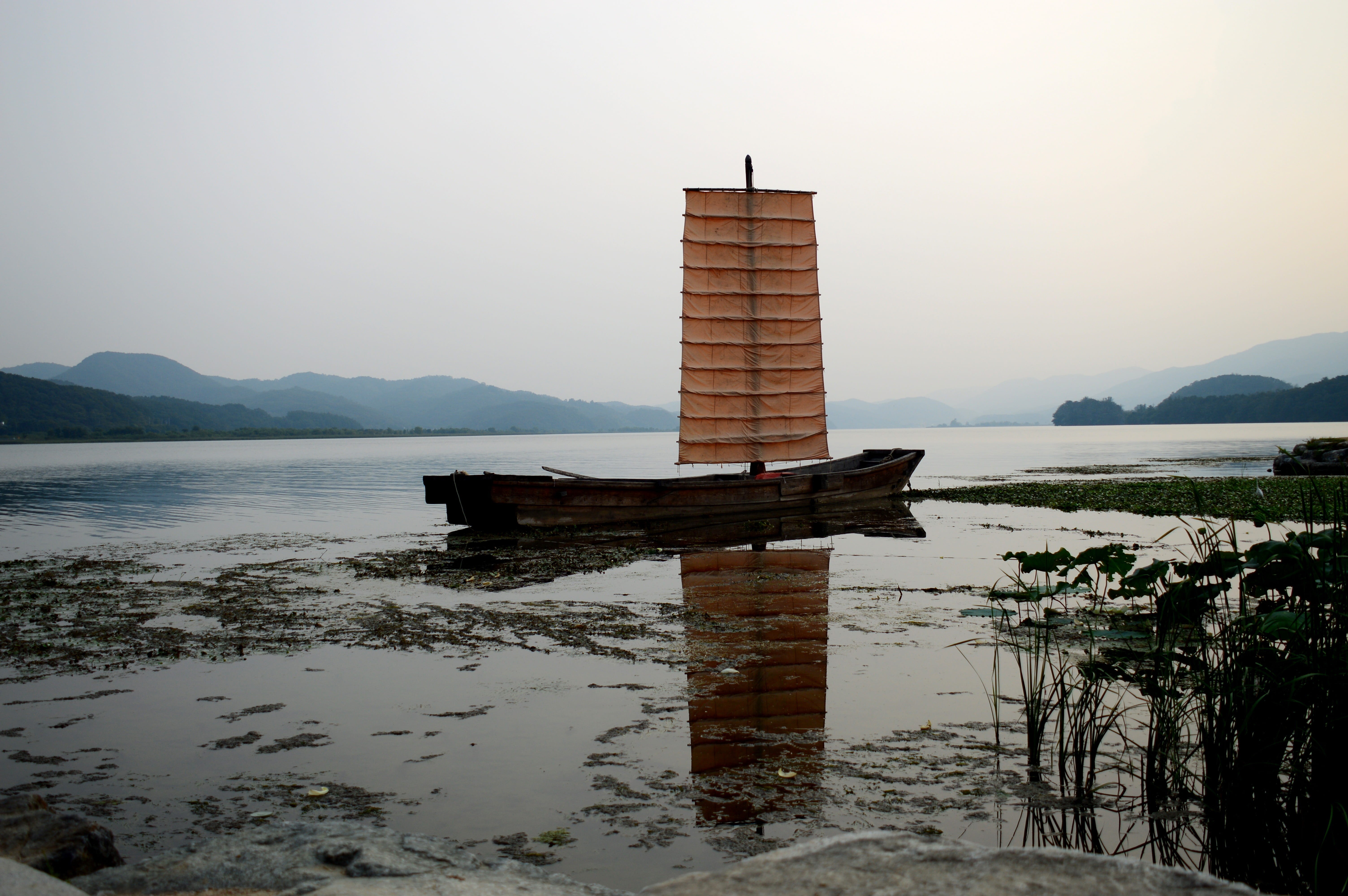 5K, water, sky, river, building exterior, landscape, reflection, wood - material, beauty in nature, tranquility, tranquil scene, lake, whet is the only boat, HD Wallpaper