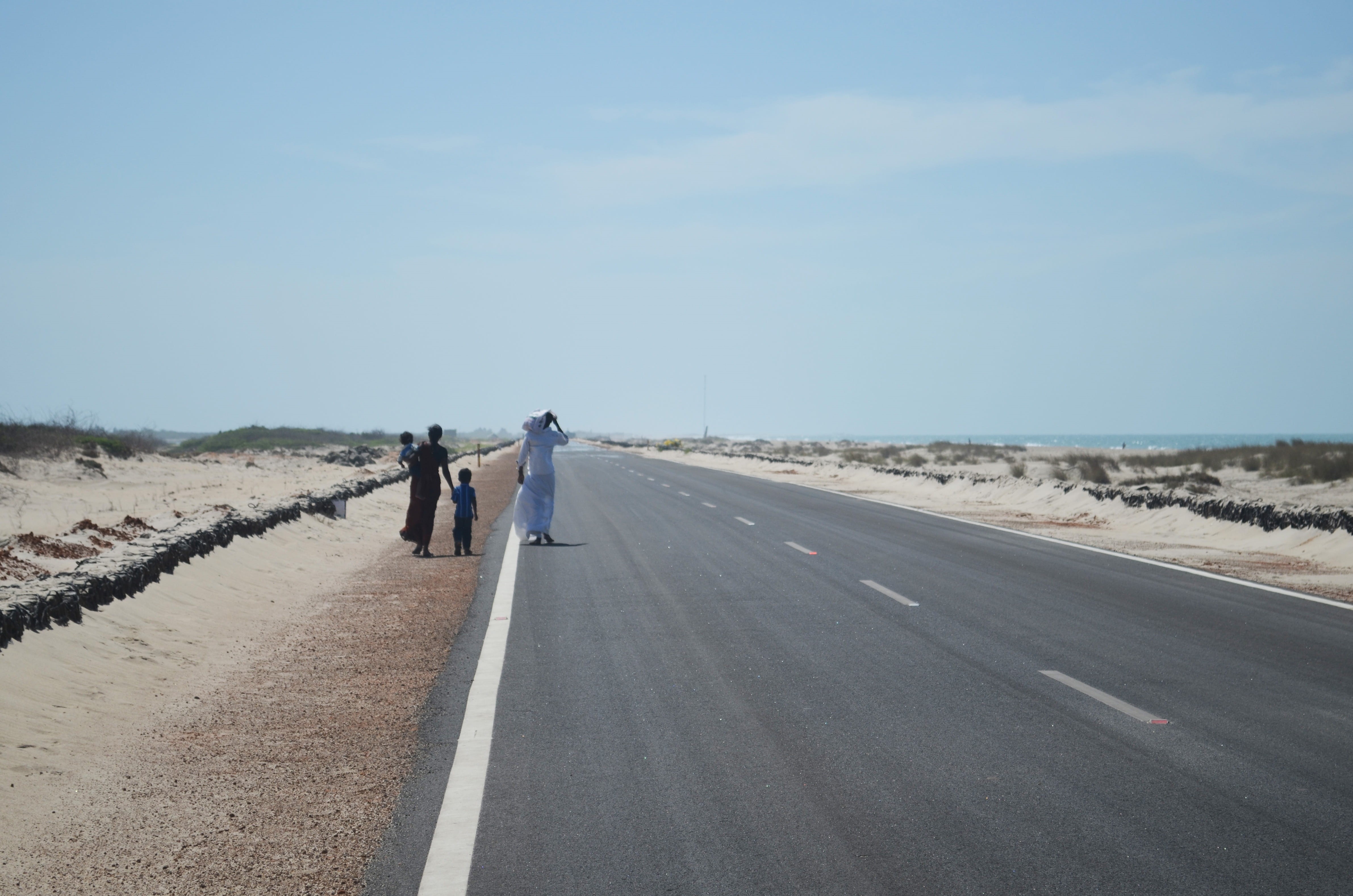 environment, road, nature, group of people, sky, women, Tamil Nadu, Dhanushkodi, lifestyles, road marking, outdoors, 4K, direction, scenics - nature, landscape, HD Wallpaper