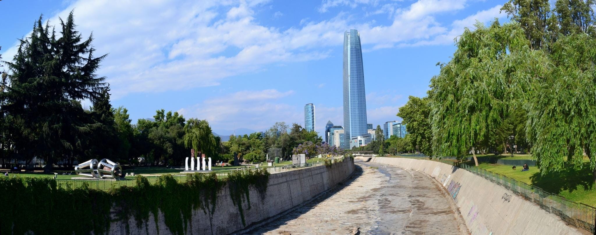 architecture, tree, no people, nature, famous Place, urban Scene, plant, footpath, de, building exterior, outdoors, Mapocho River, mapocho, city, green color, HD Wallpaper