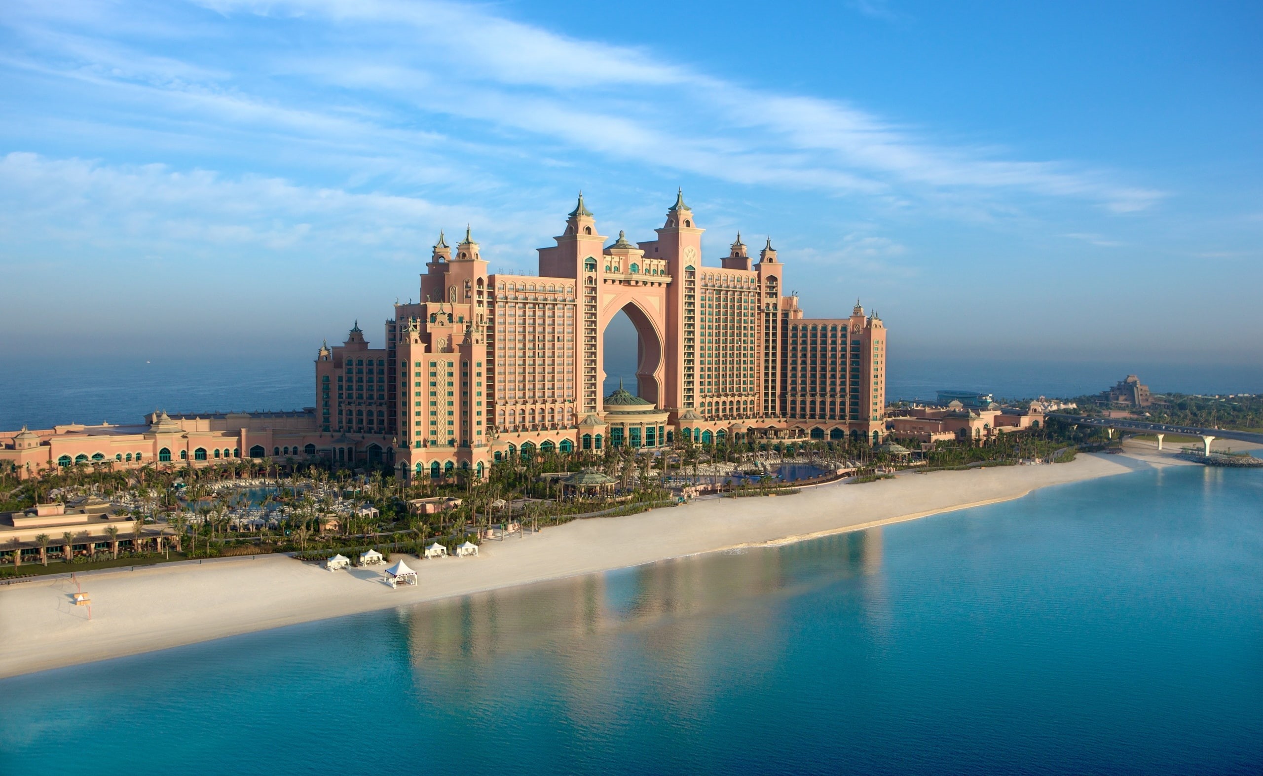 2K, built structure, architecture, water, building, Dubai, building exterior, day, United Arab Emirates, travel destinations, cityscape, brown, luxury hotel, HD Wallpaper