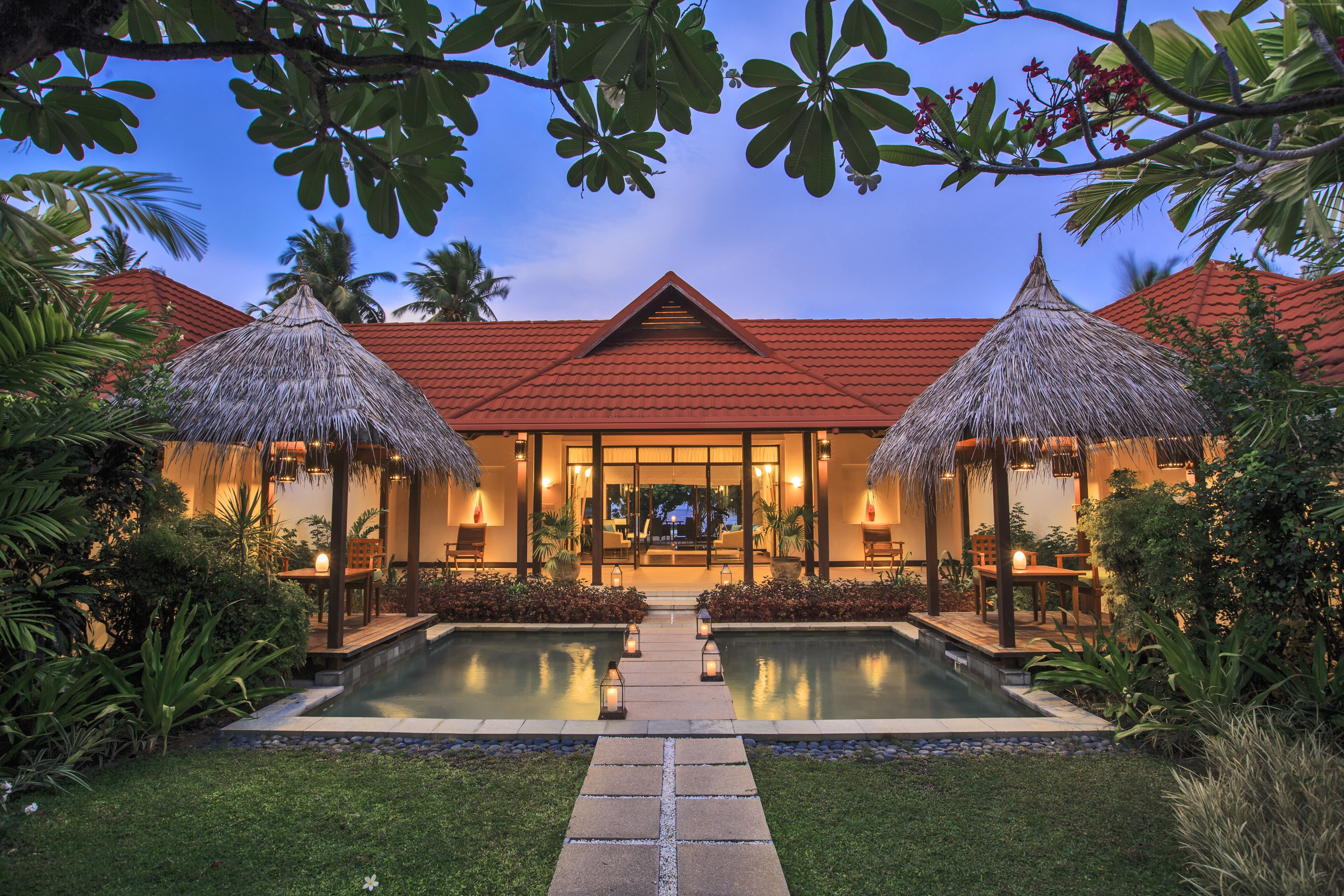 growth, vacation, building, no people, nature, palm tree, travel, tree, pool, plant, Best Hotels of 2017, water, building exterior, tourism, Kurumba Maldives, HD Wallpaper